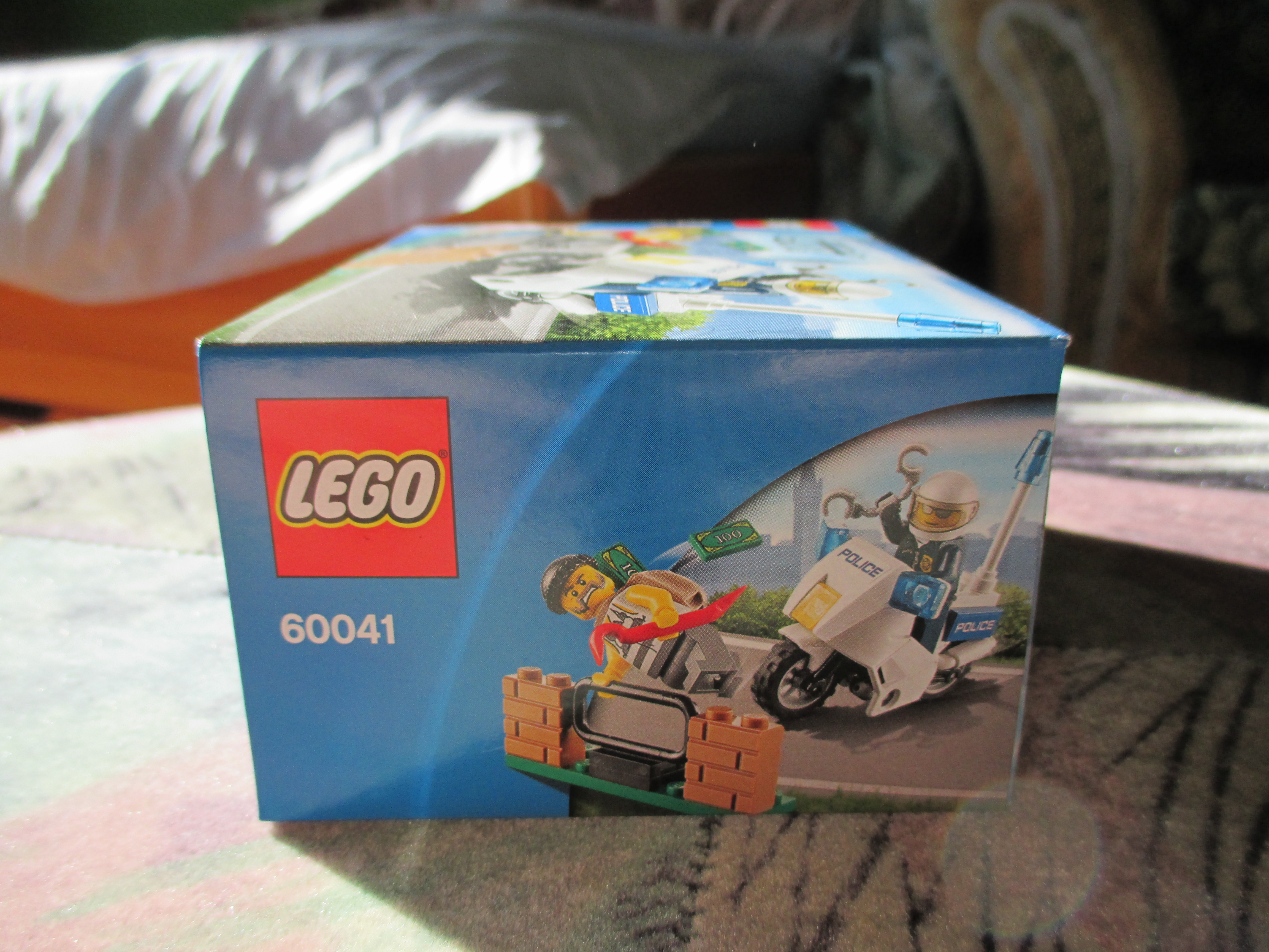 60041box7.jpg