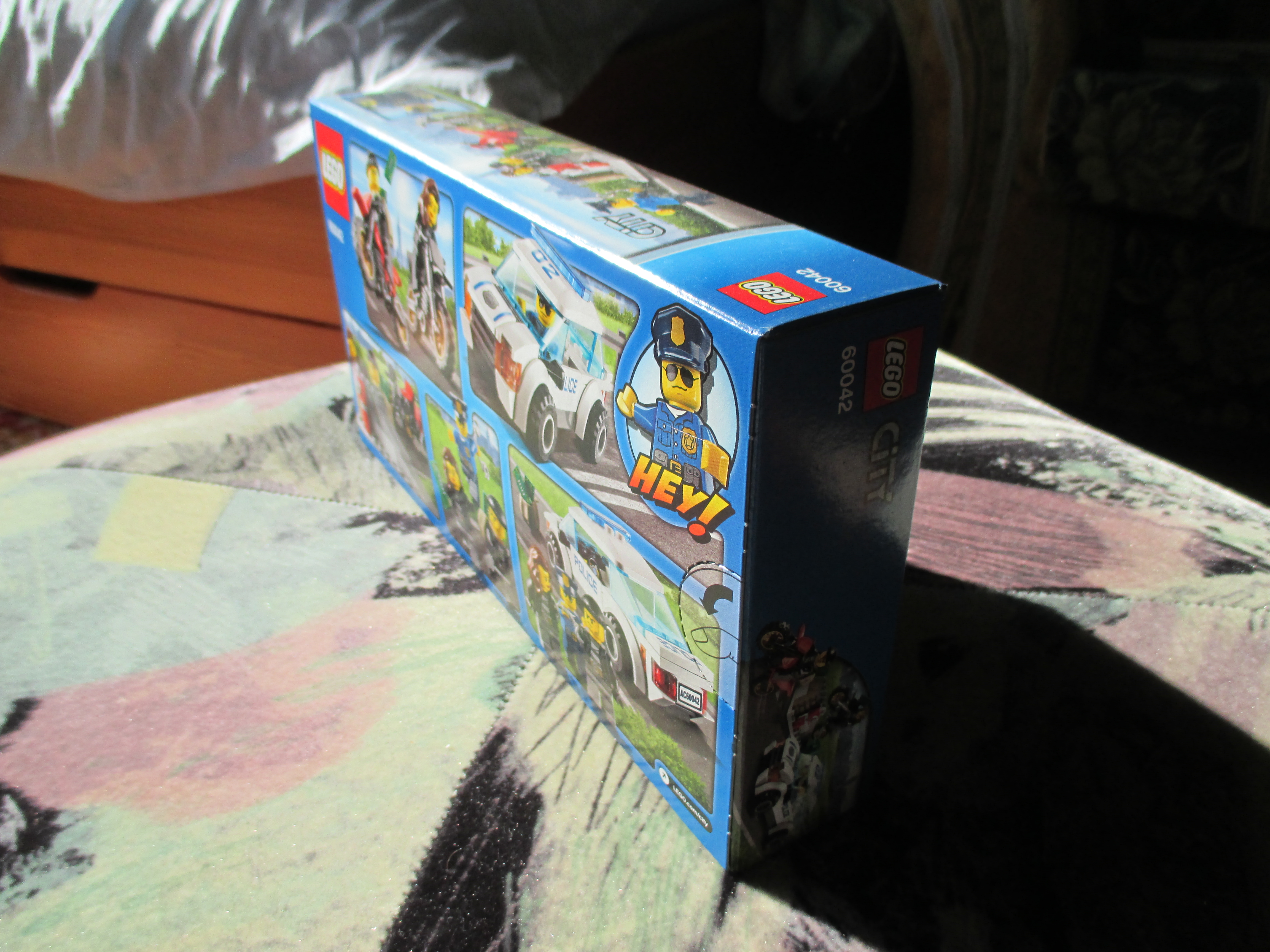 60042box4.jpg