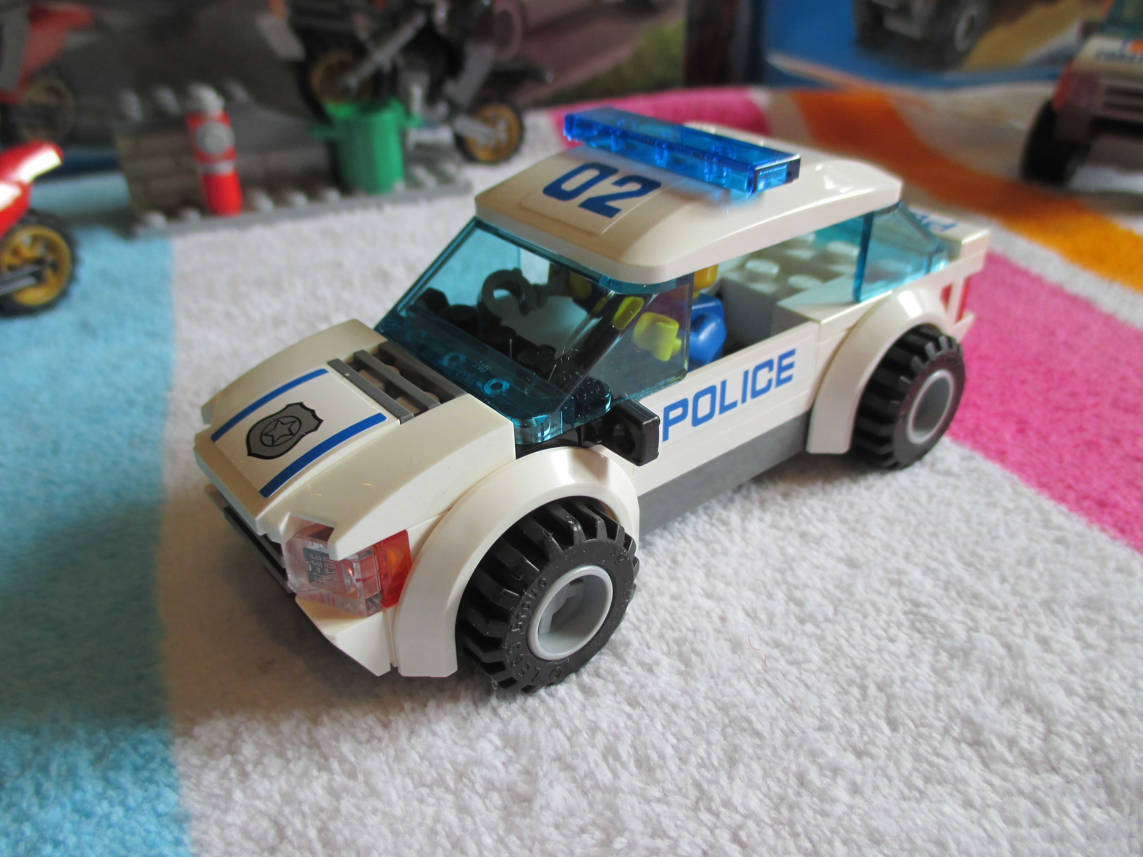 60042car2.jpg