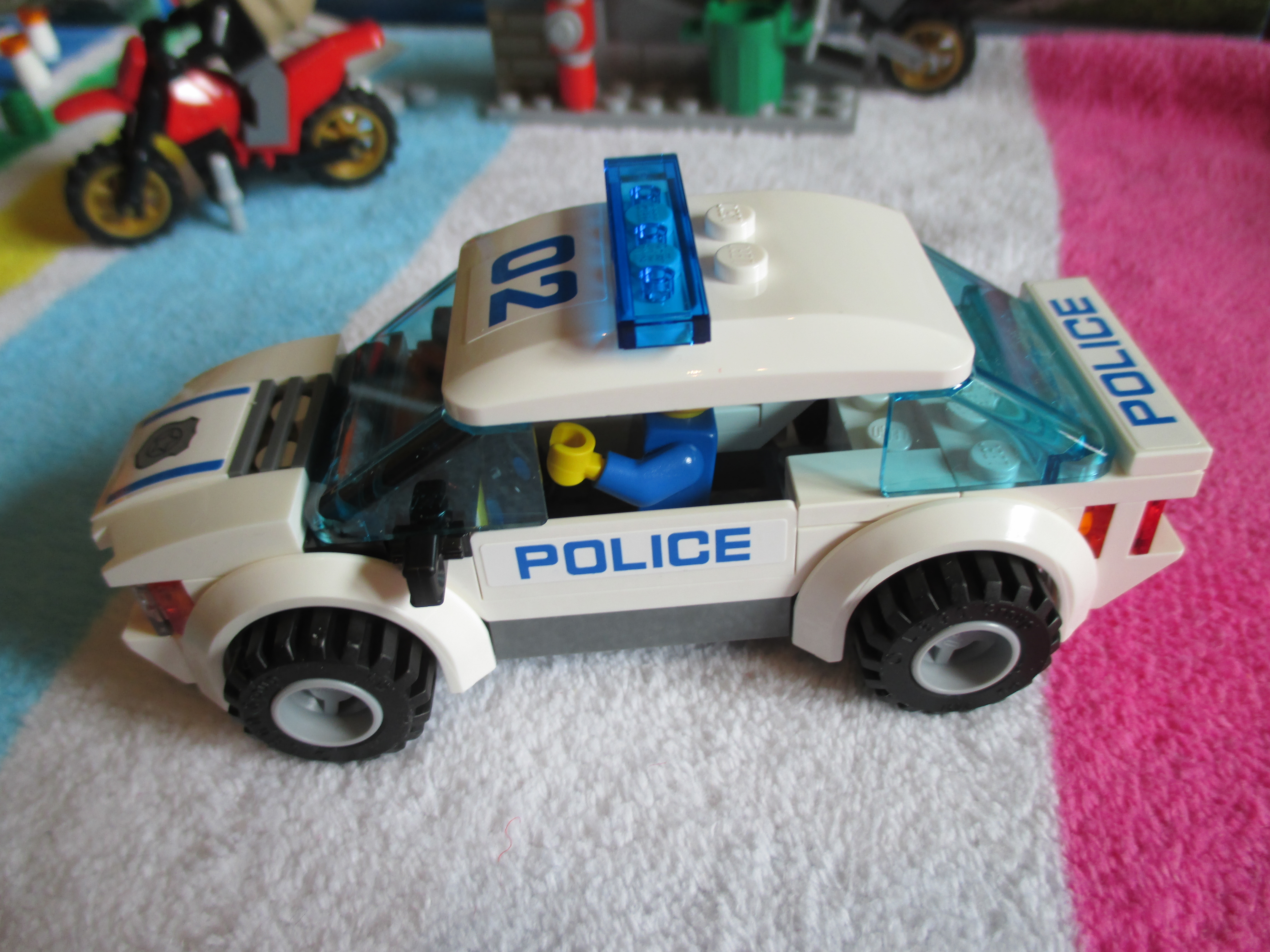 60042car3.jpg