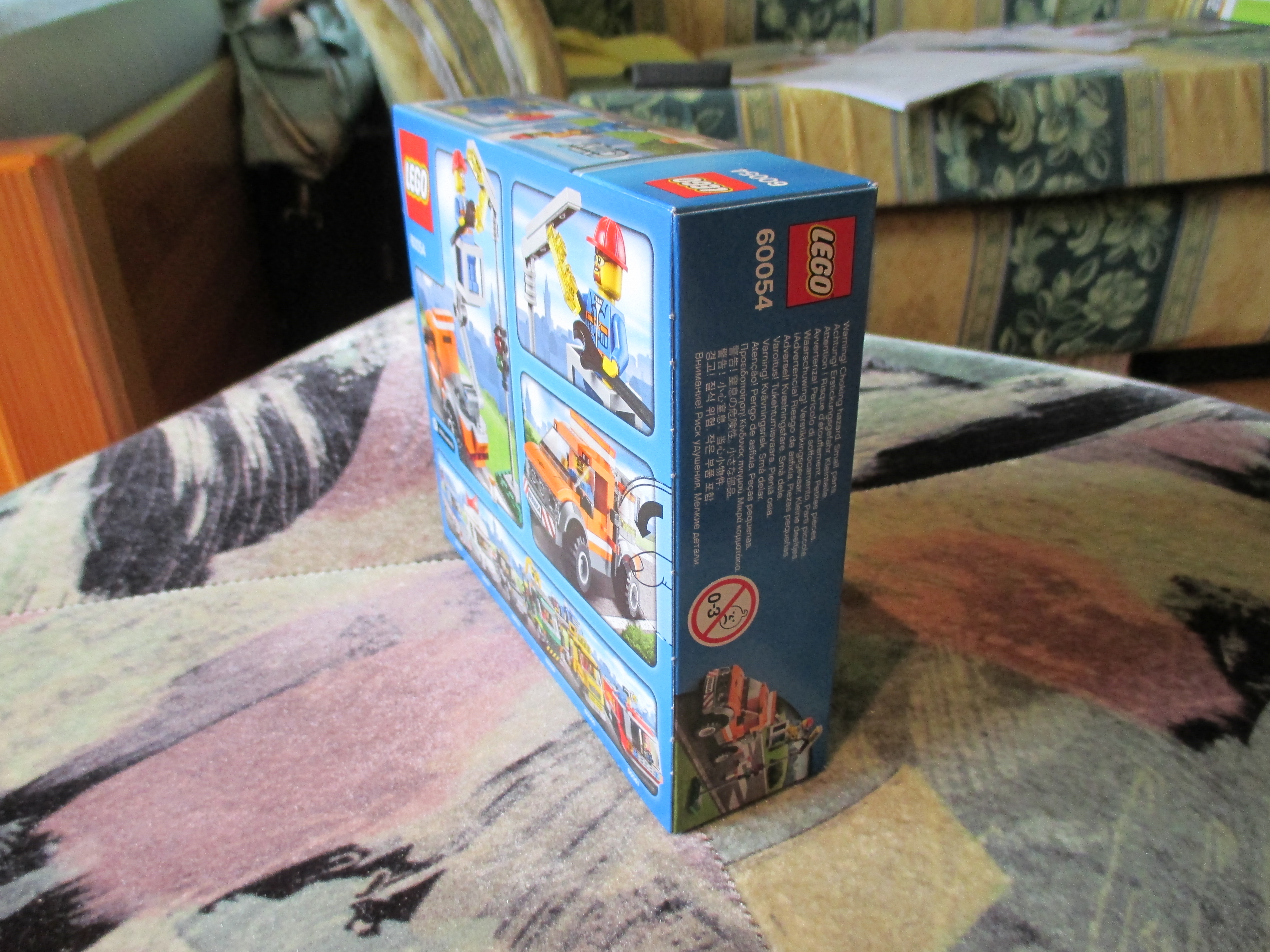 60054box4.jpg