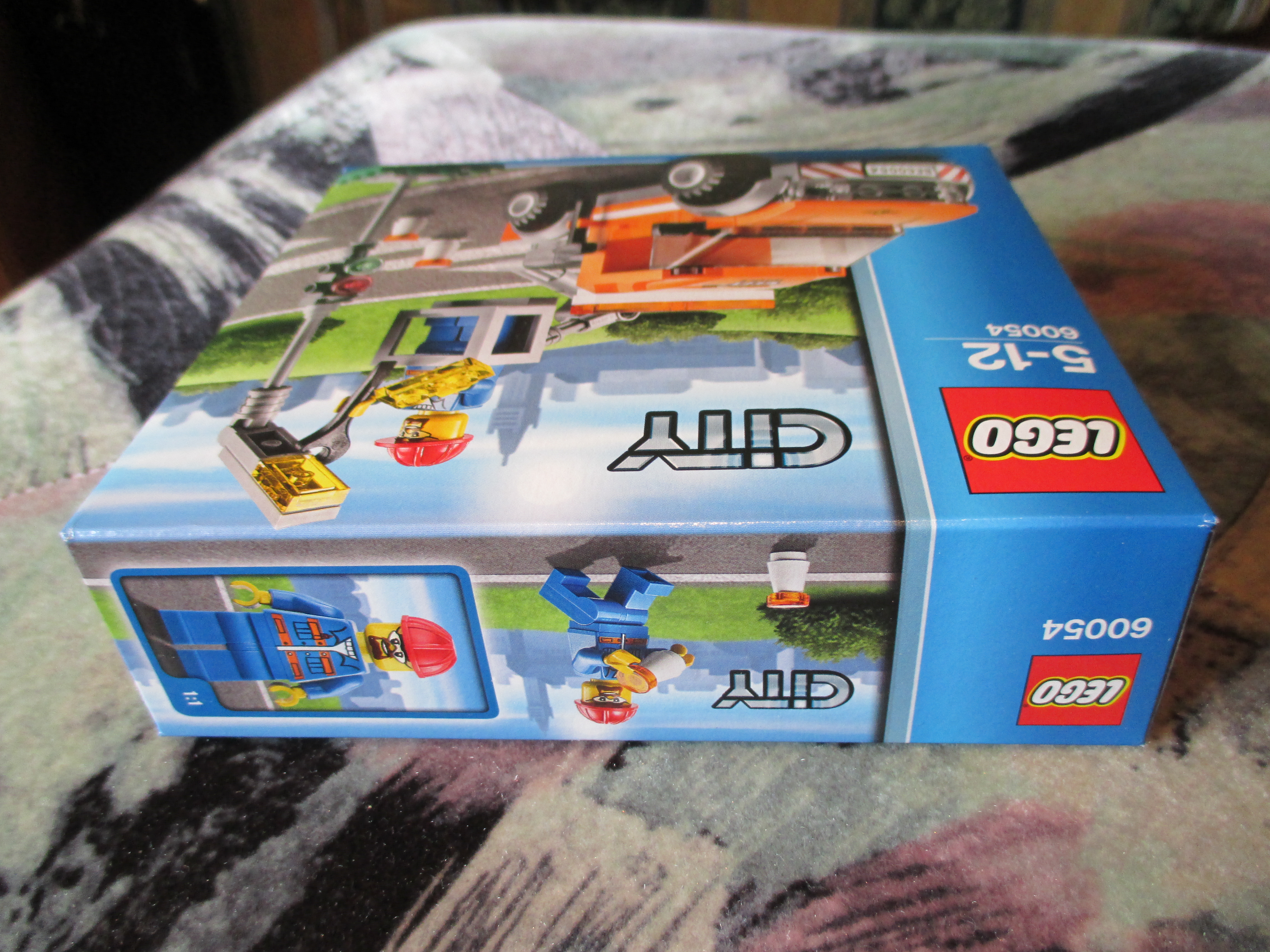 60054box8.jpg