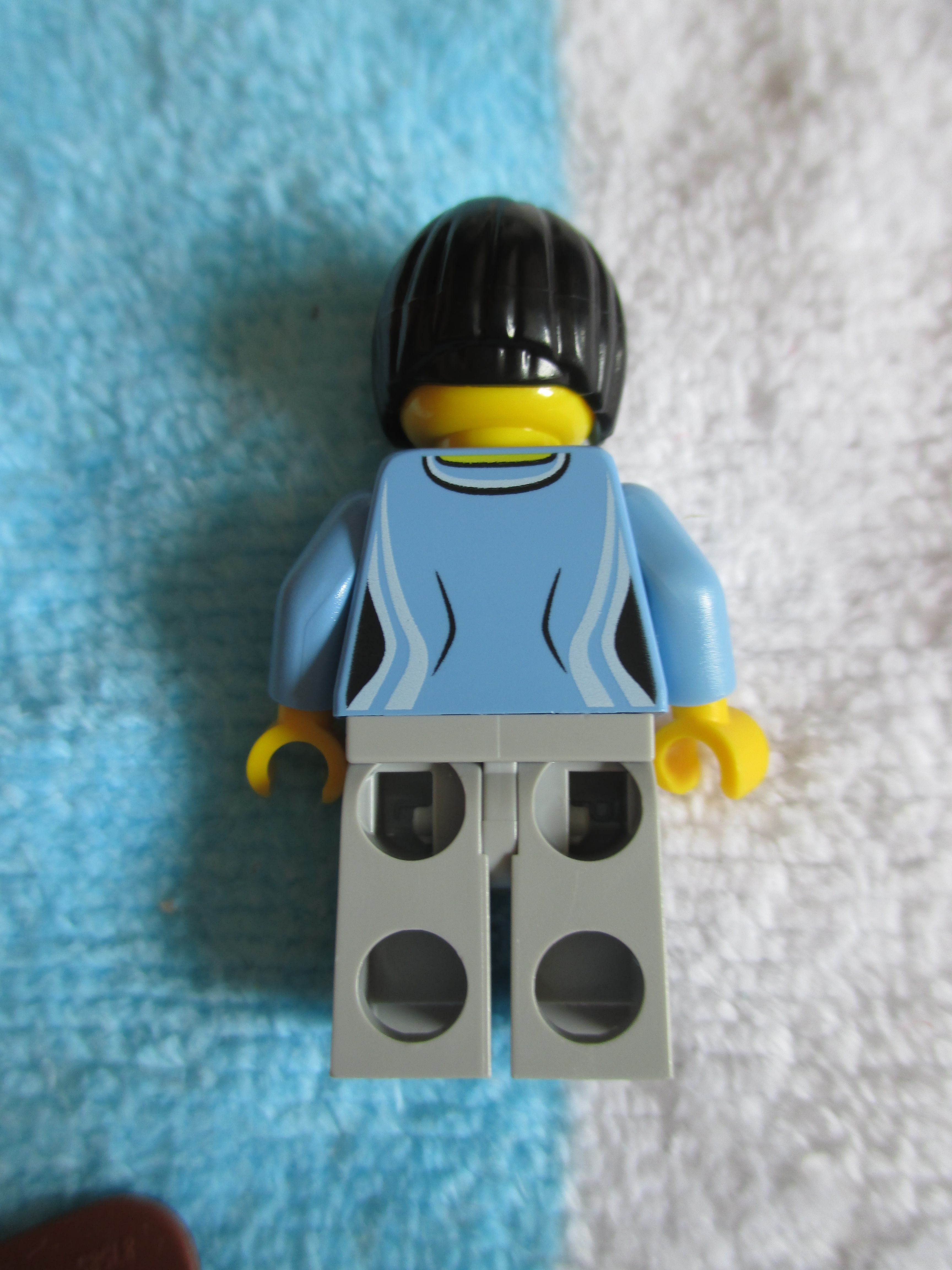 60057minifigure2.jpg