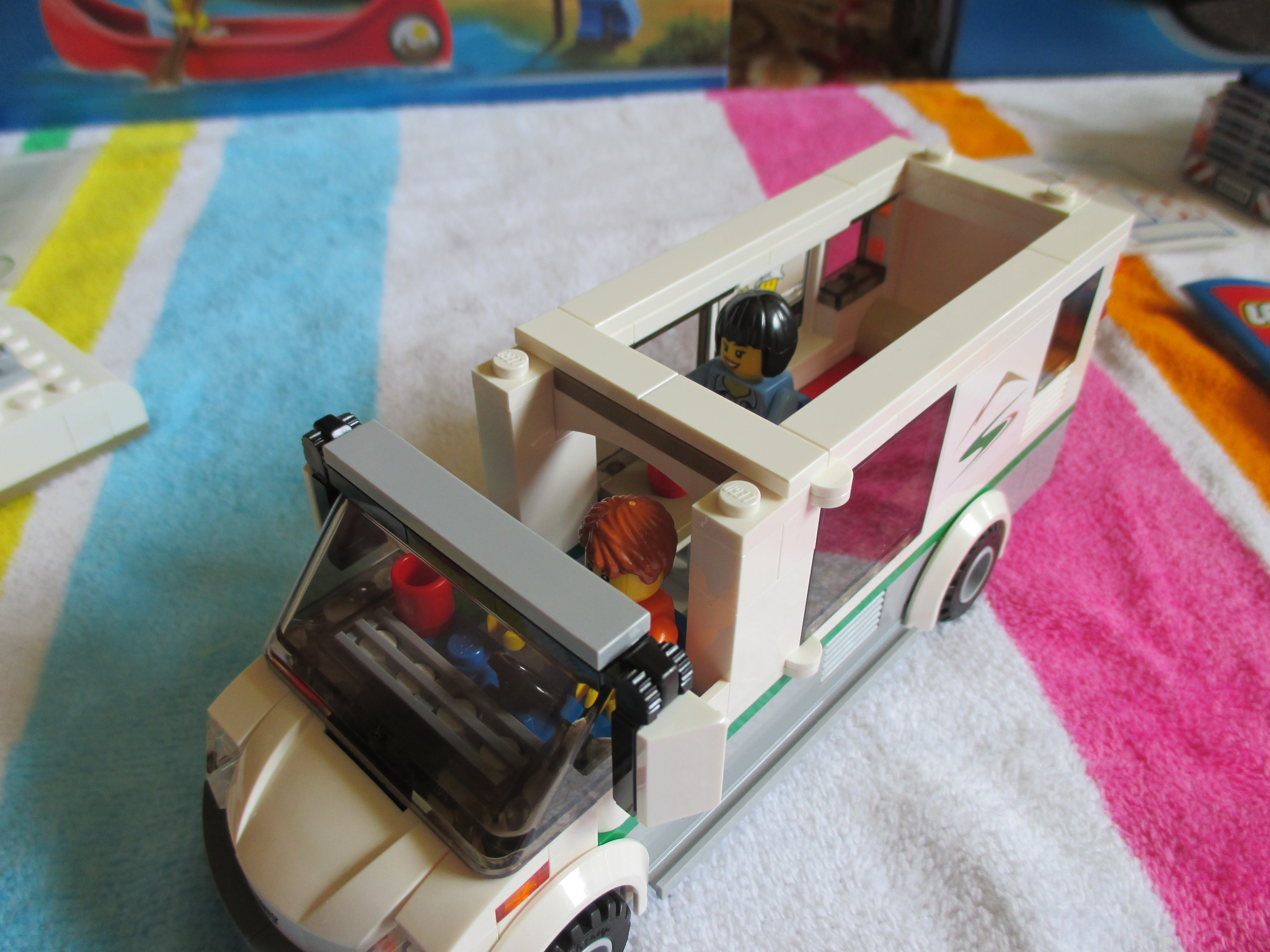 60057van32.jpg