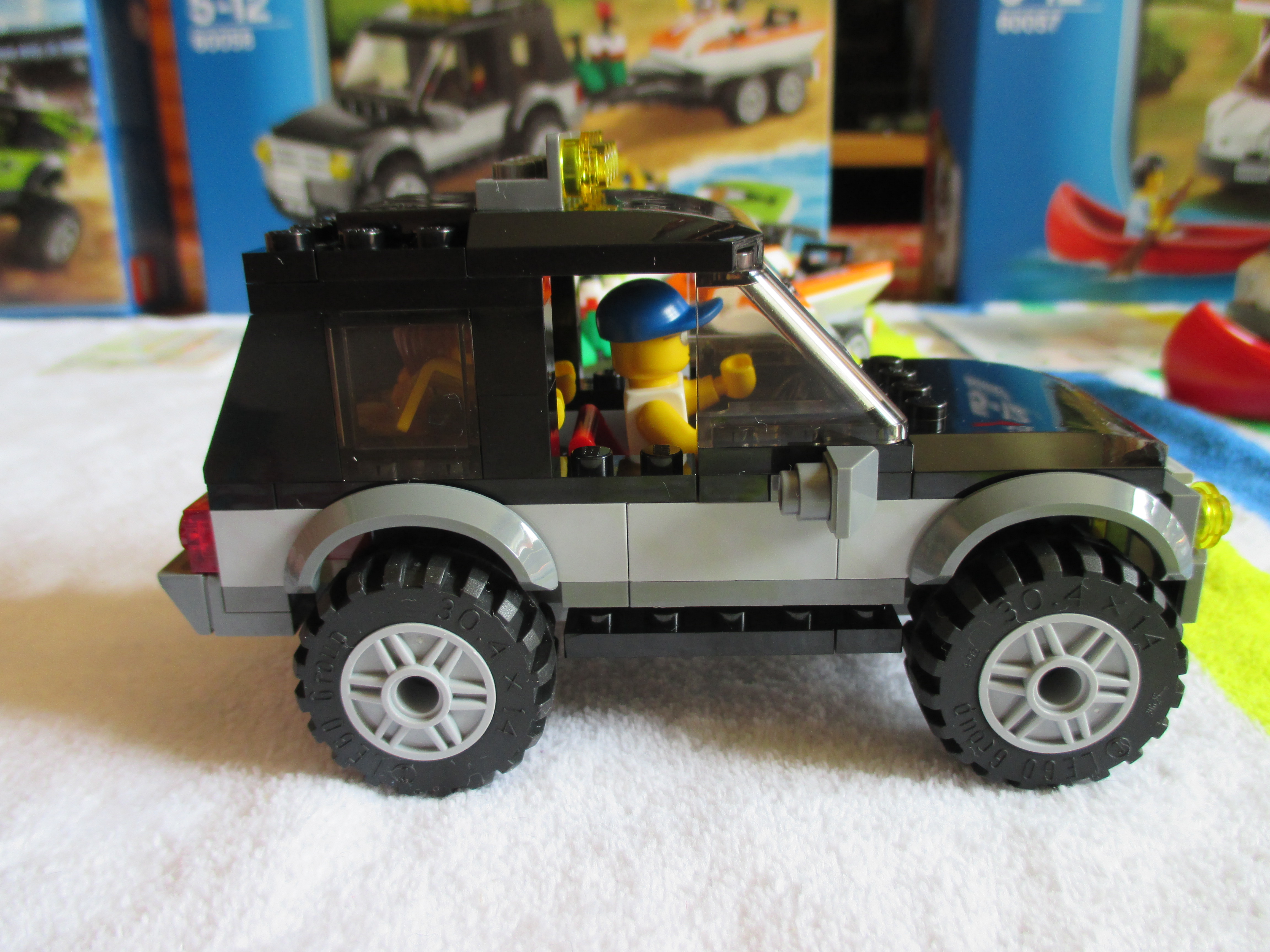 60058suv10.jpg
