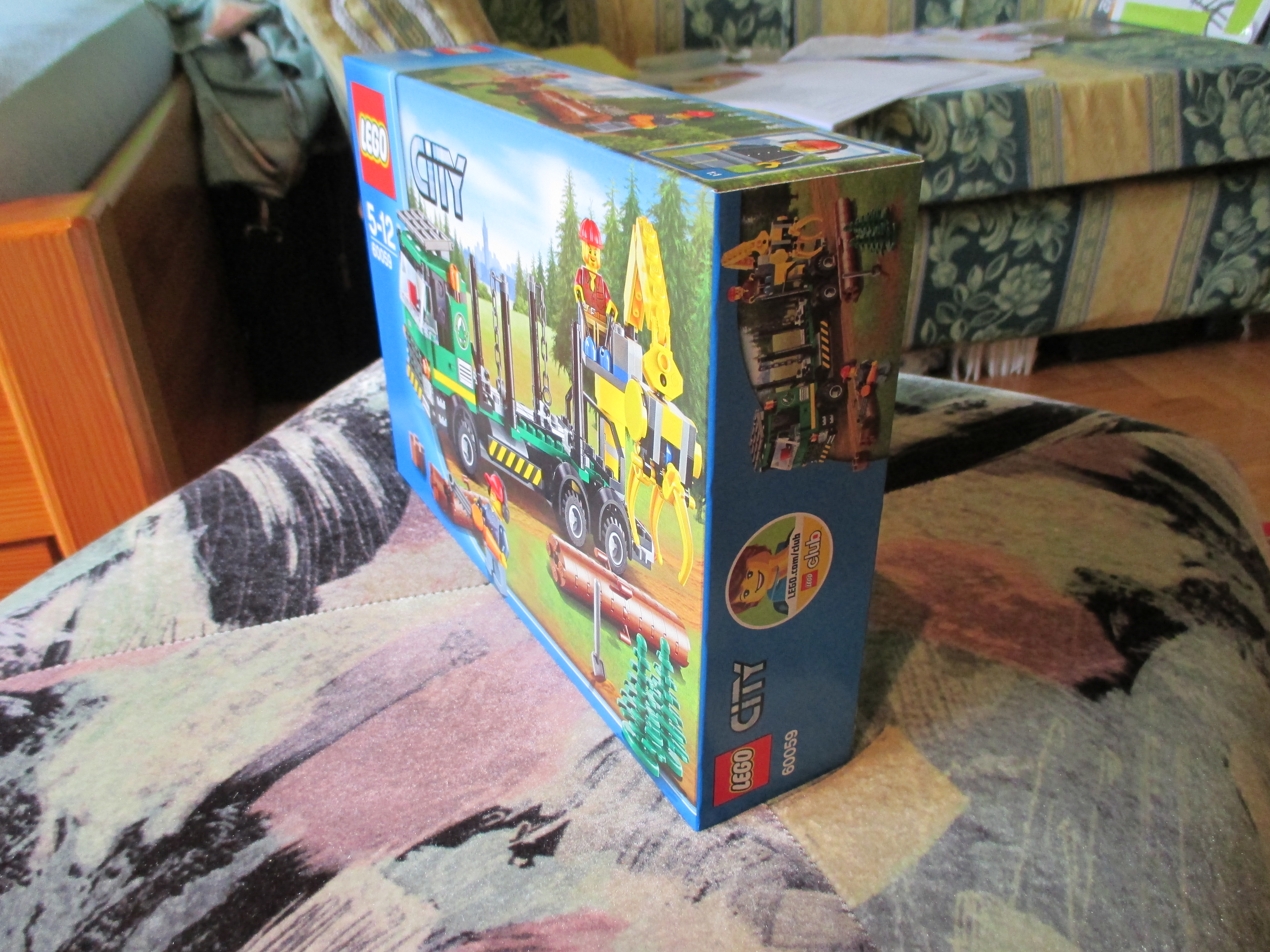 60059box2.jpg