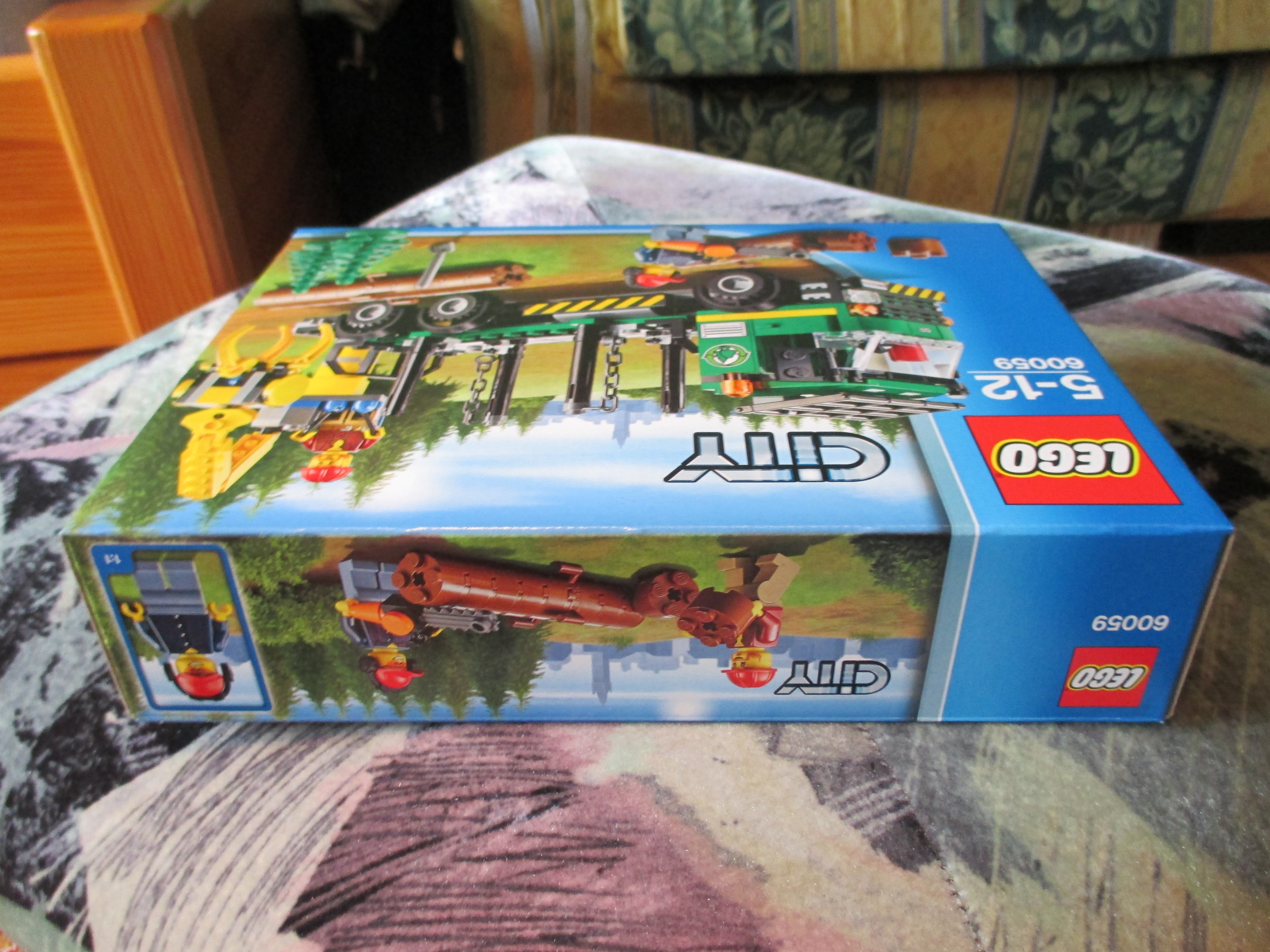 60059box8.jpg