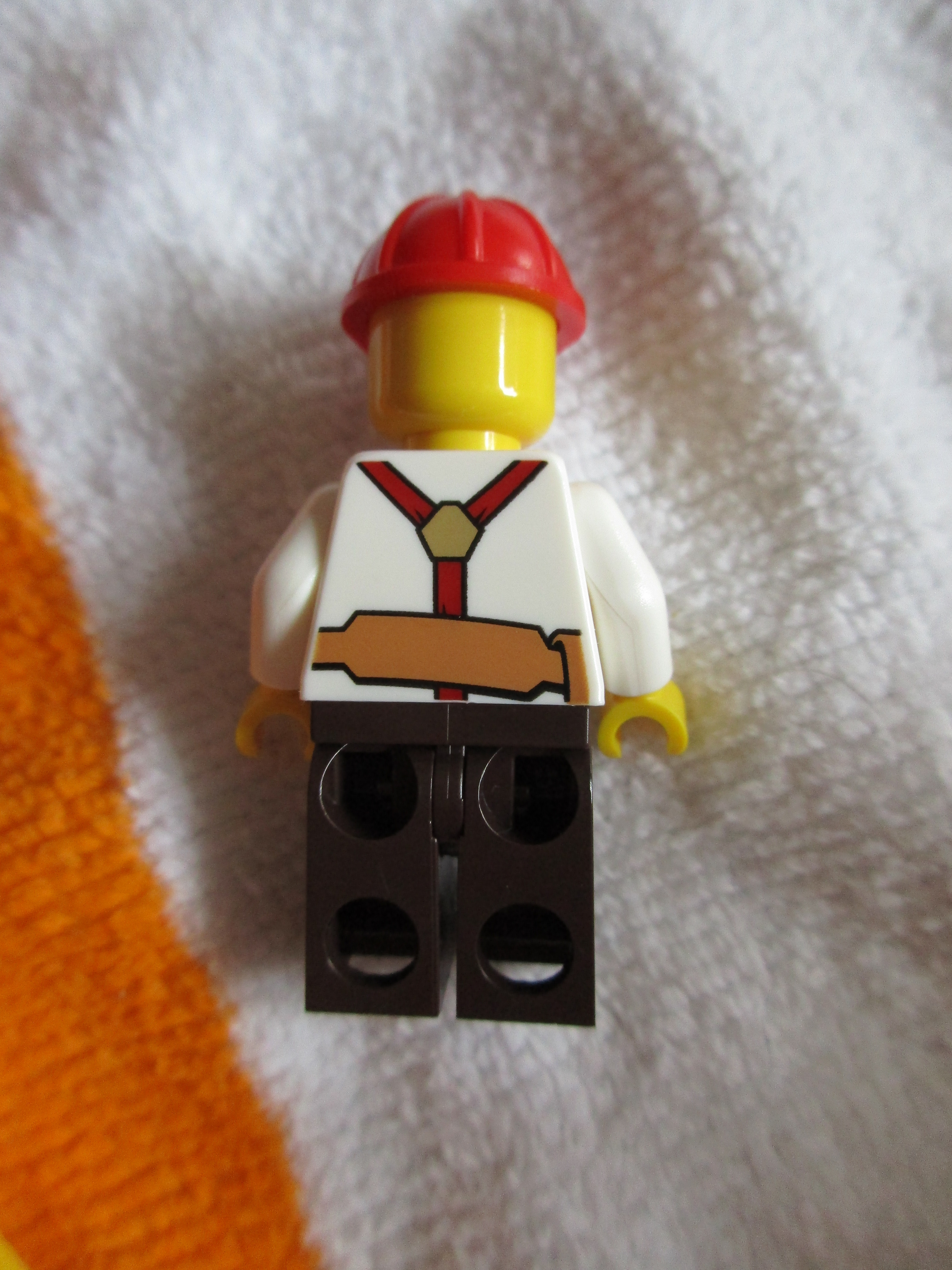 60073minifigure2.jpg