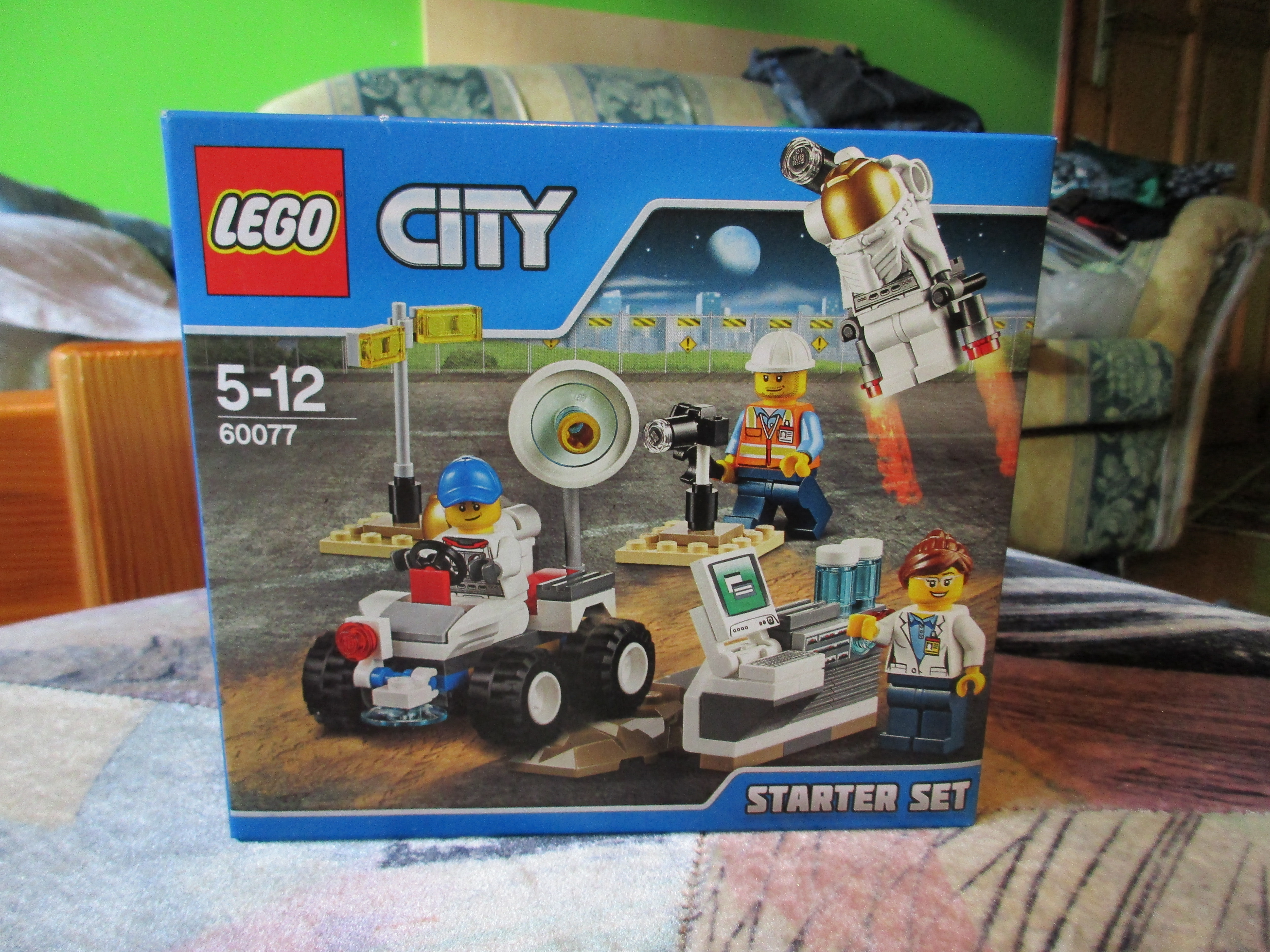60077box.jpg