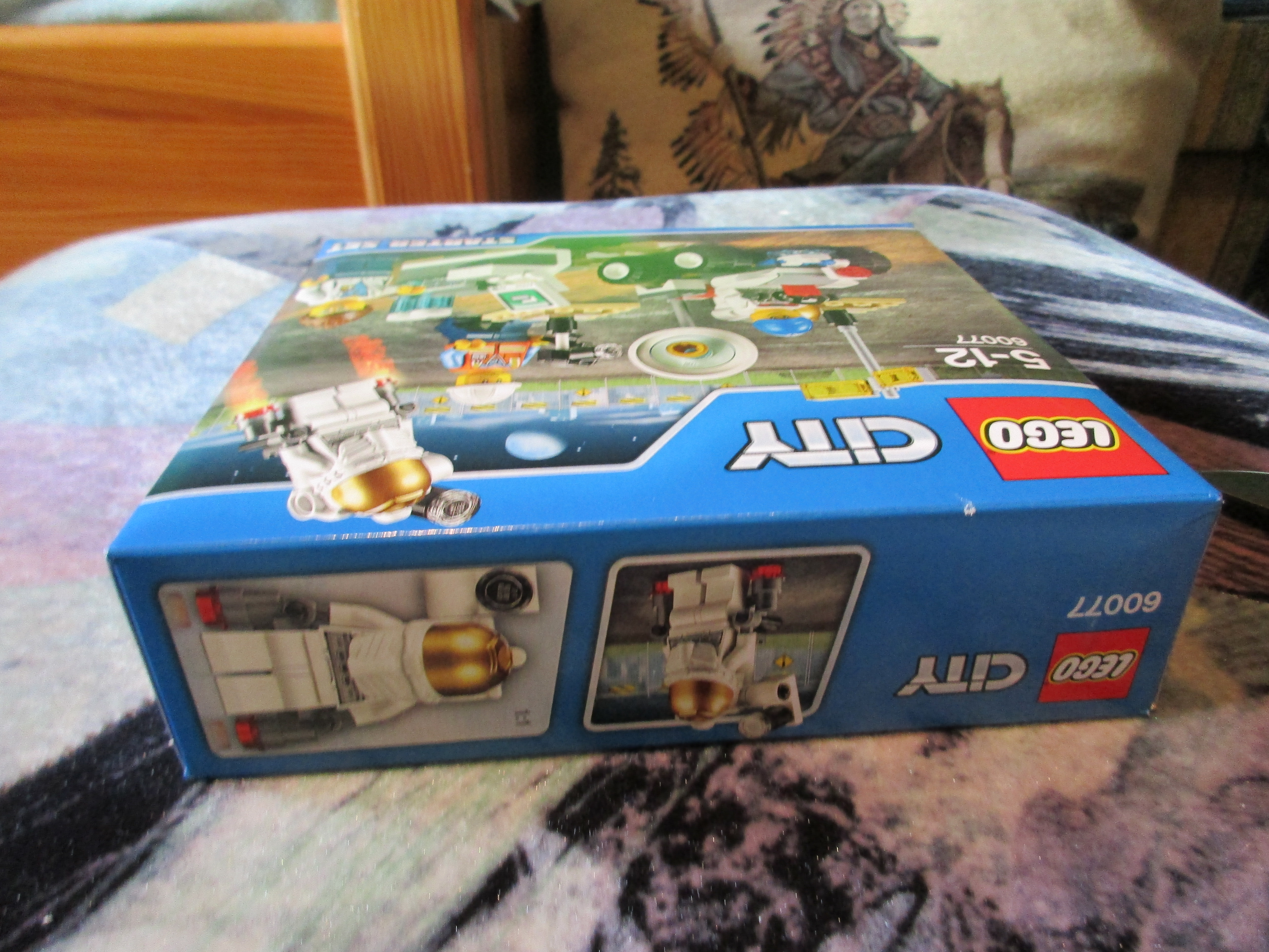 60077box8.jpg