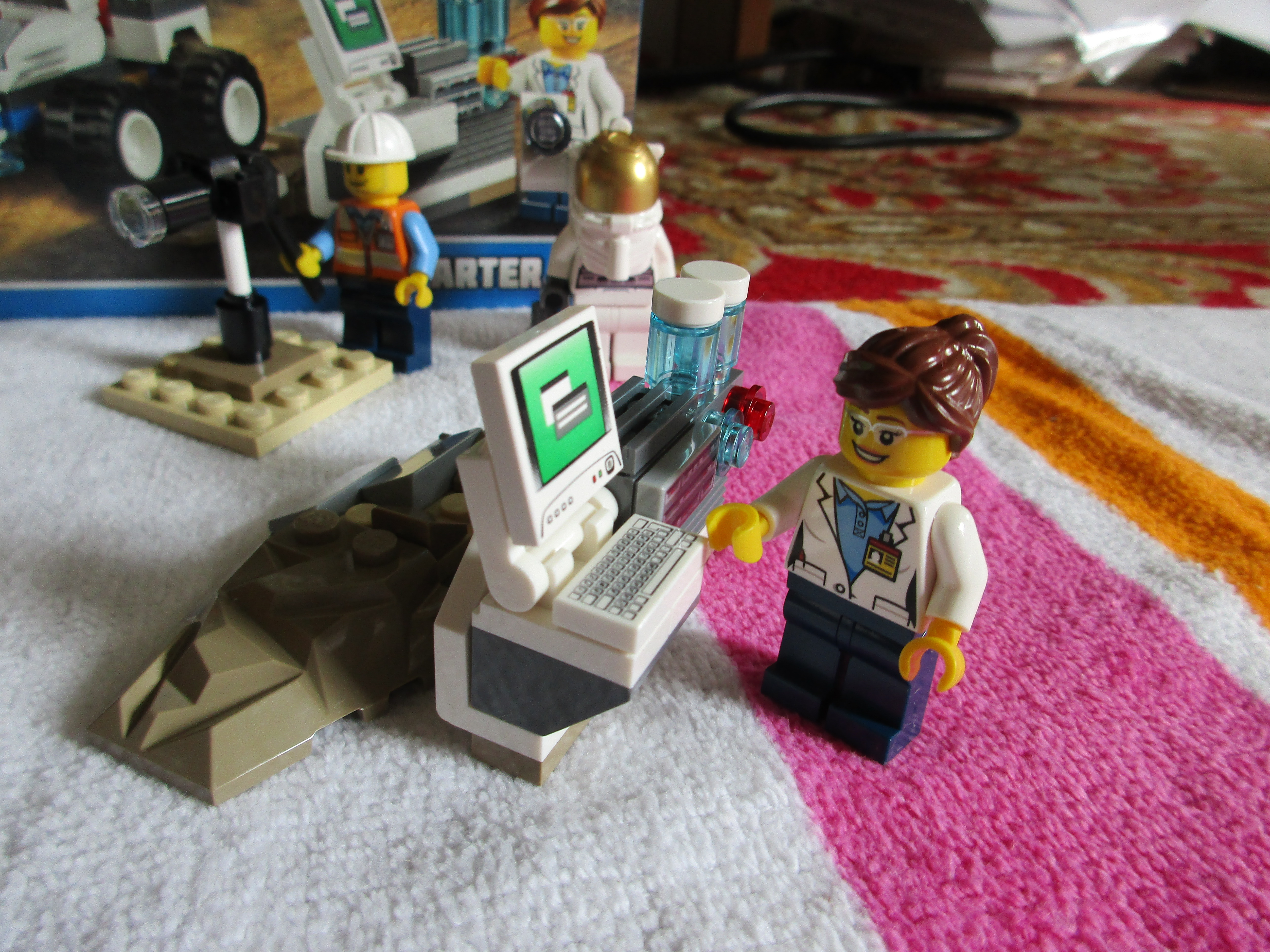 60077details3.jpg