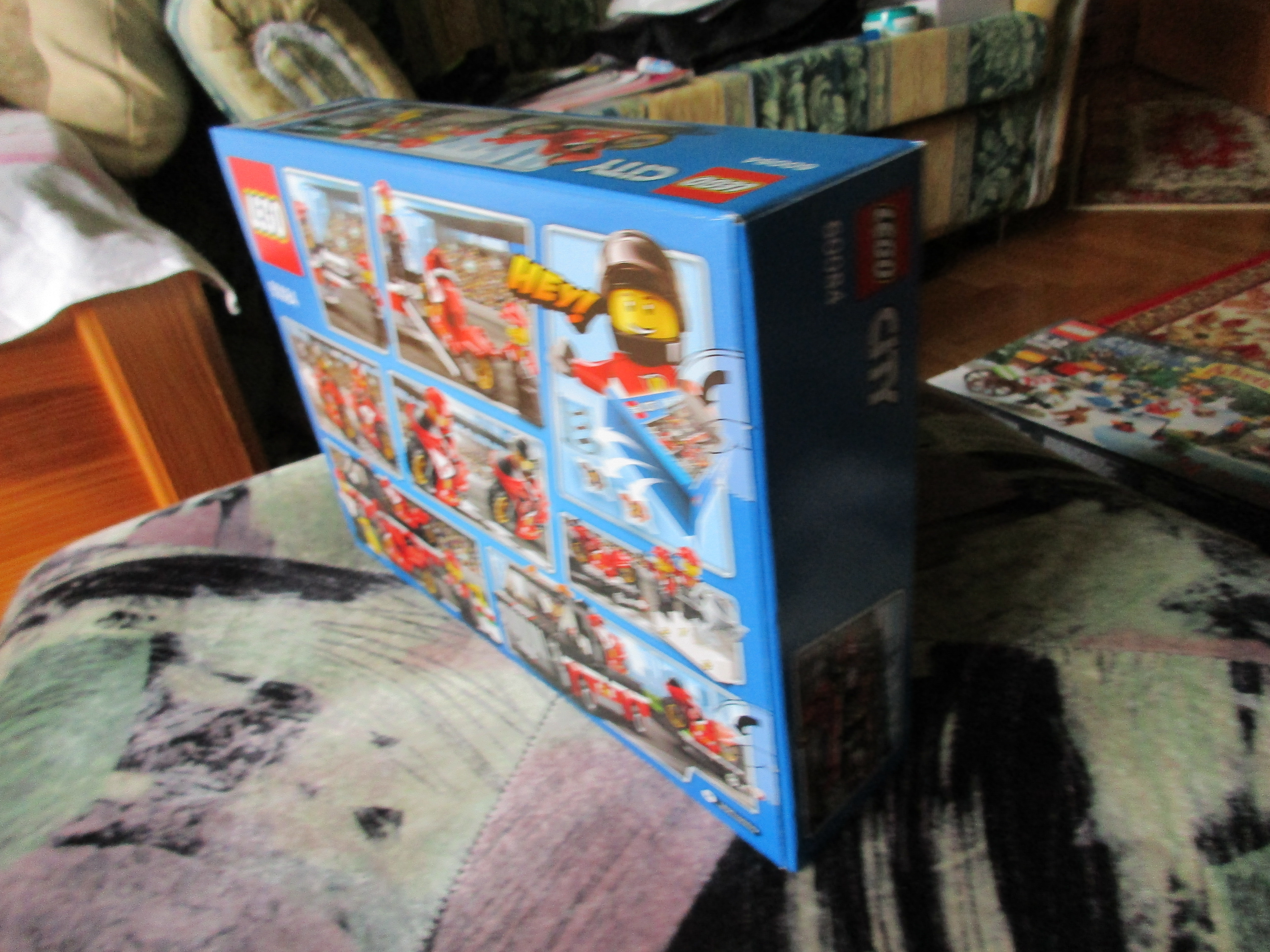 60084box4.jpg
