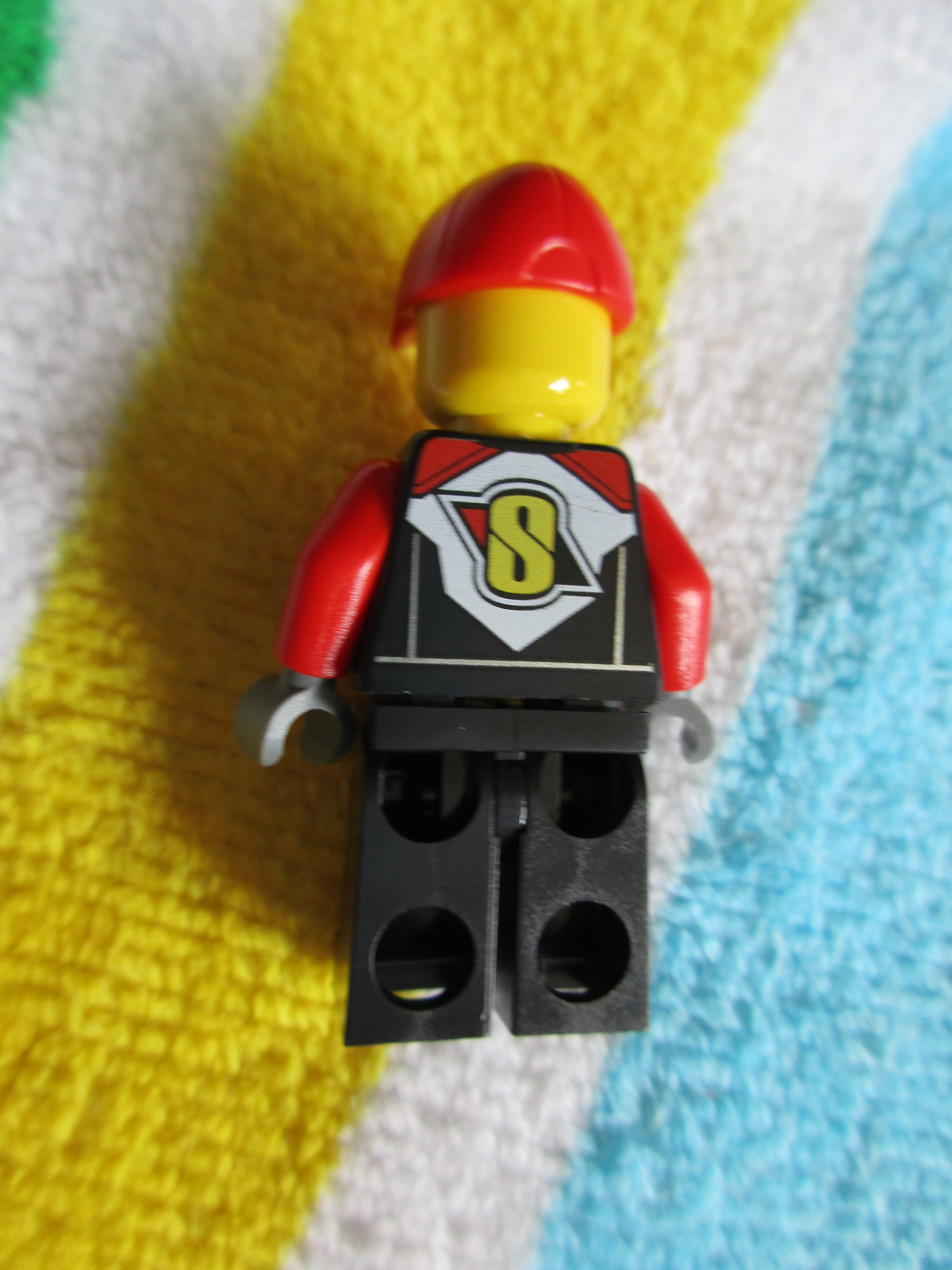 60084minifigure2.jpg