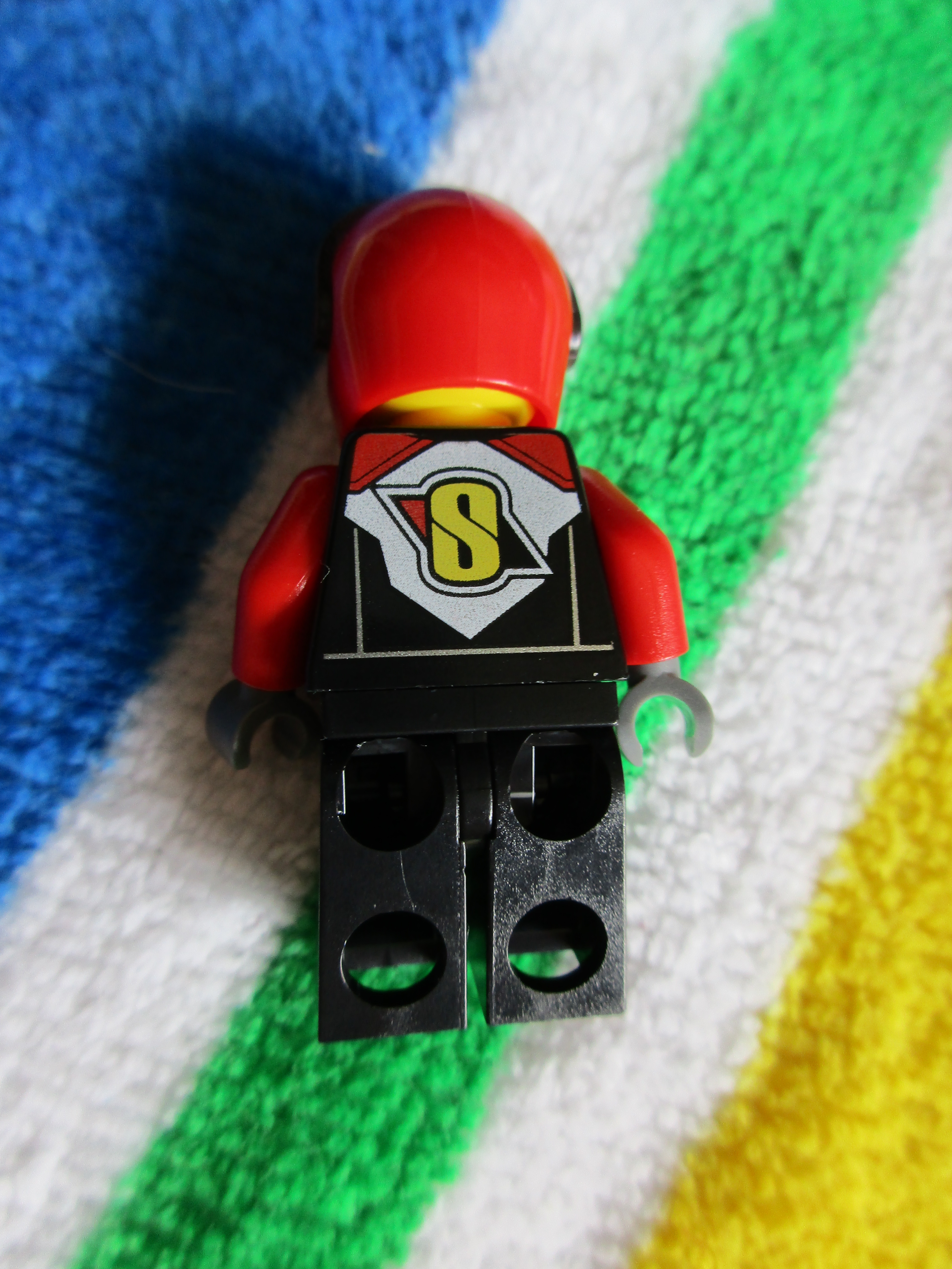 60084minifigure3.jpg