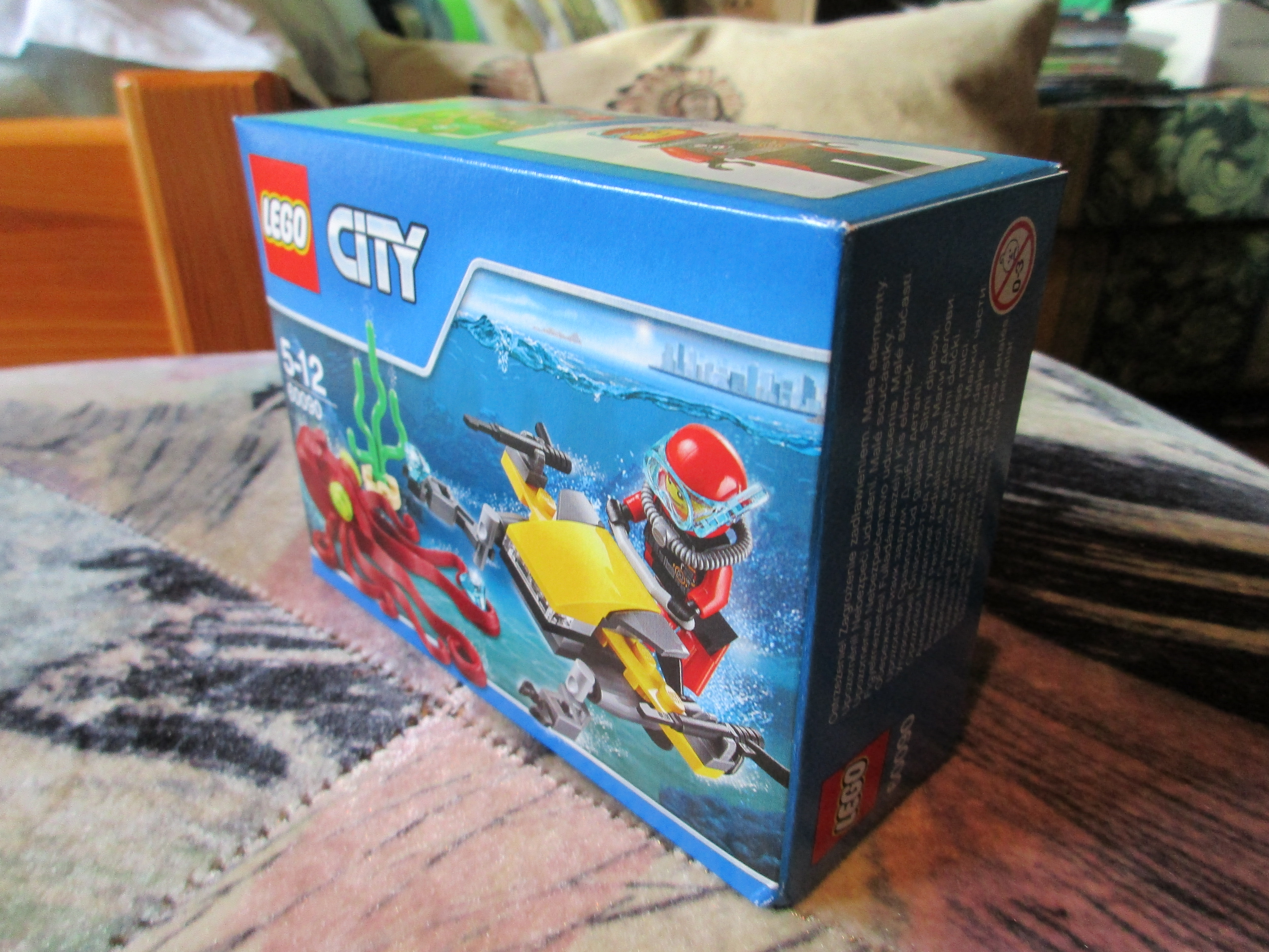 60090box2.jpg