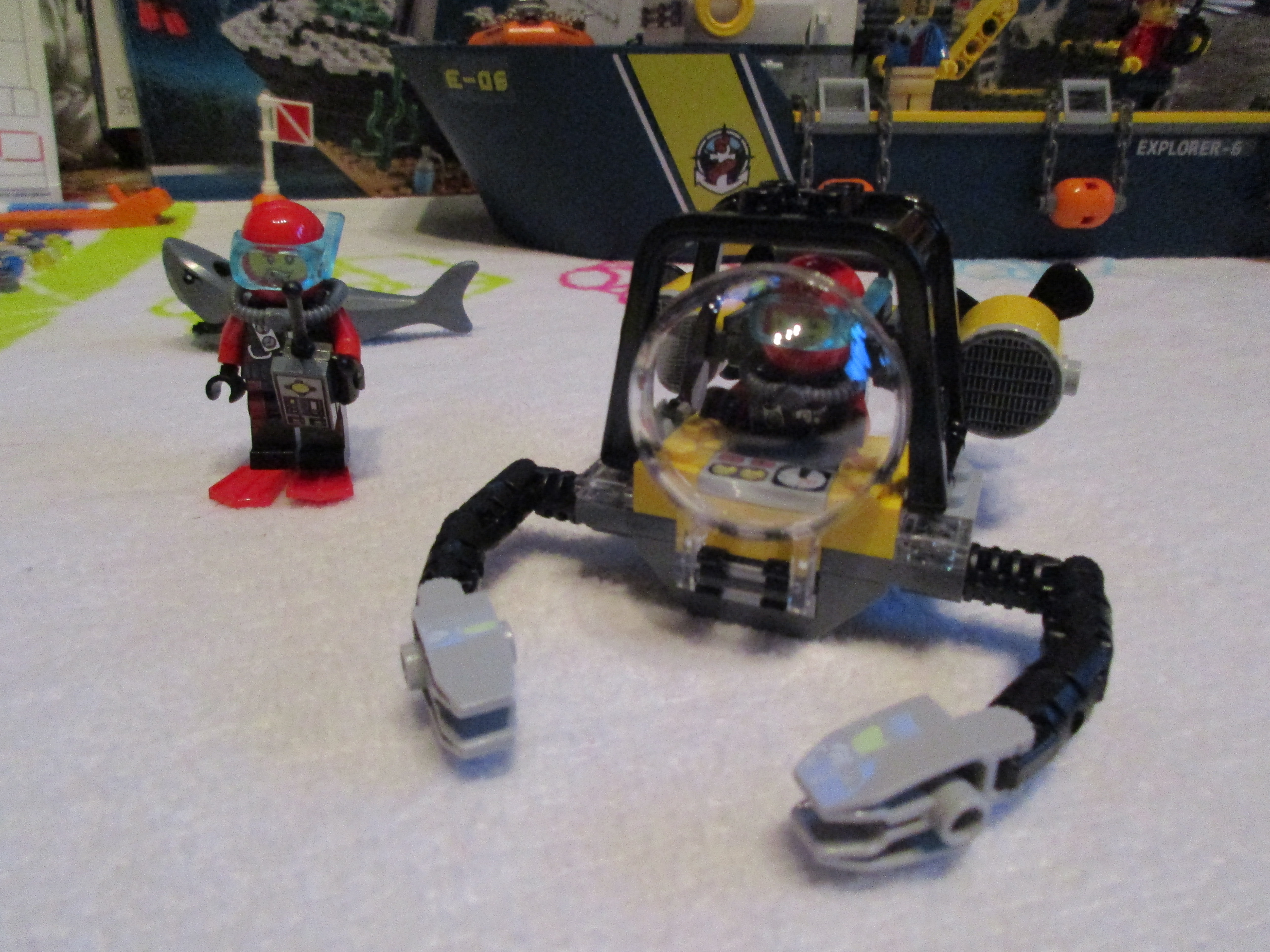60095submarine.jpg