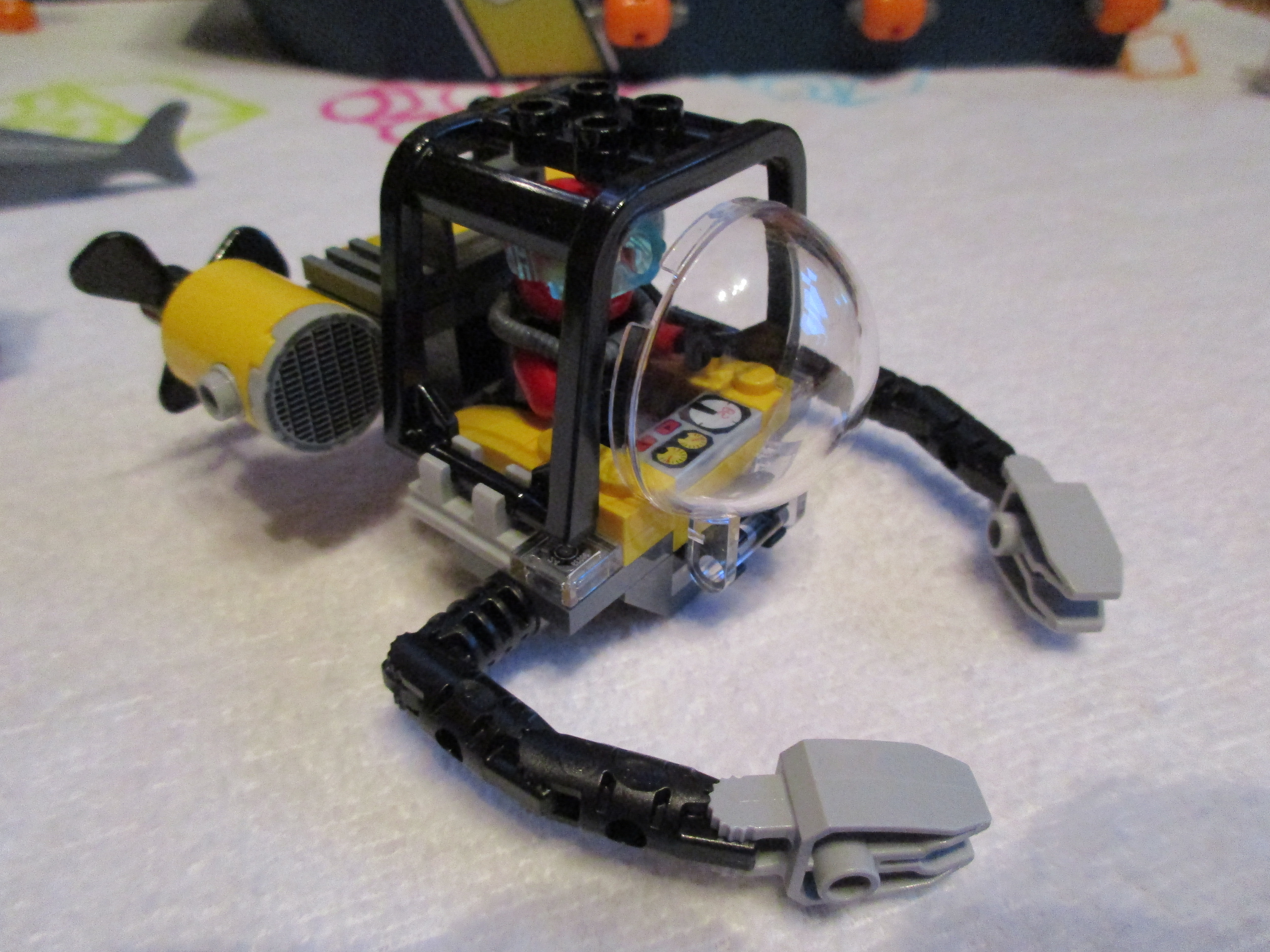 60095submarine10.jpg