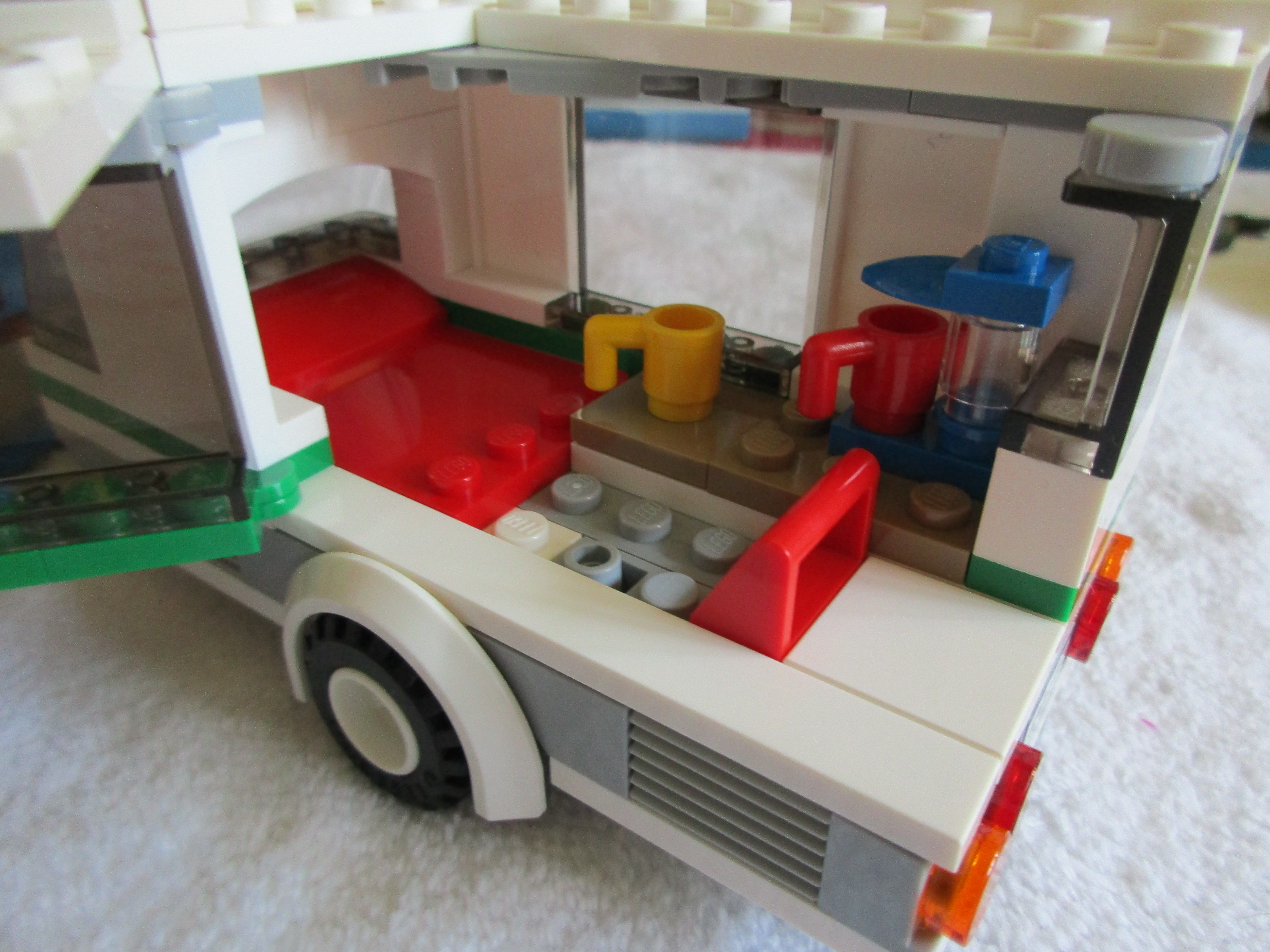 60117caravan16.jpg