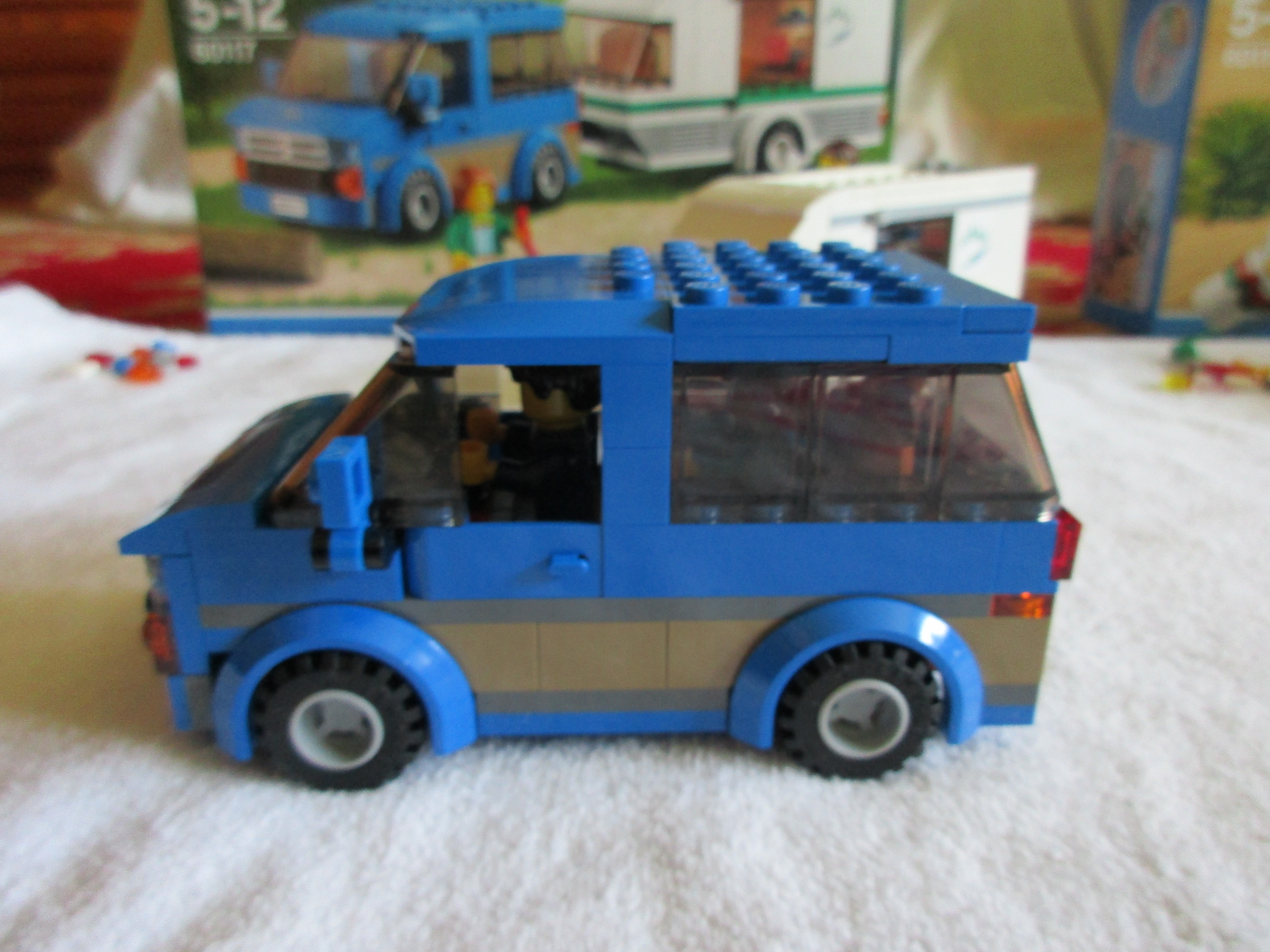 60117van2.jpg