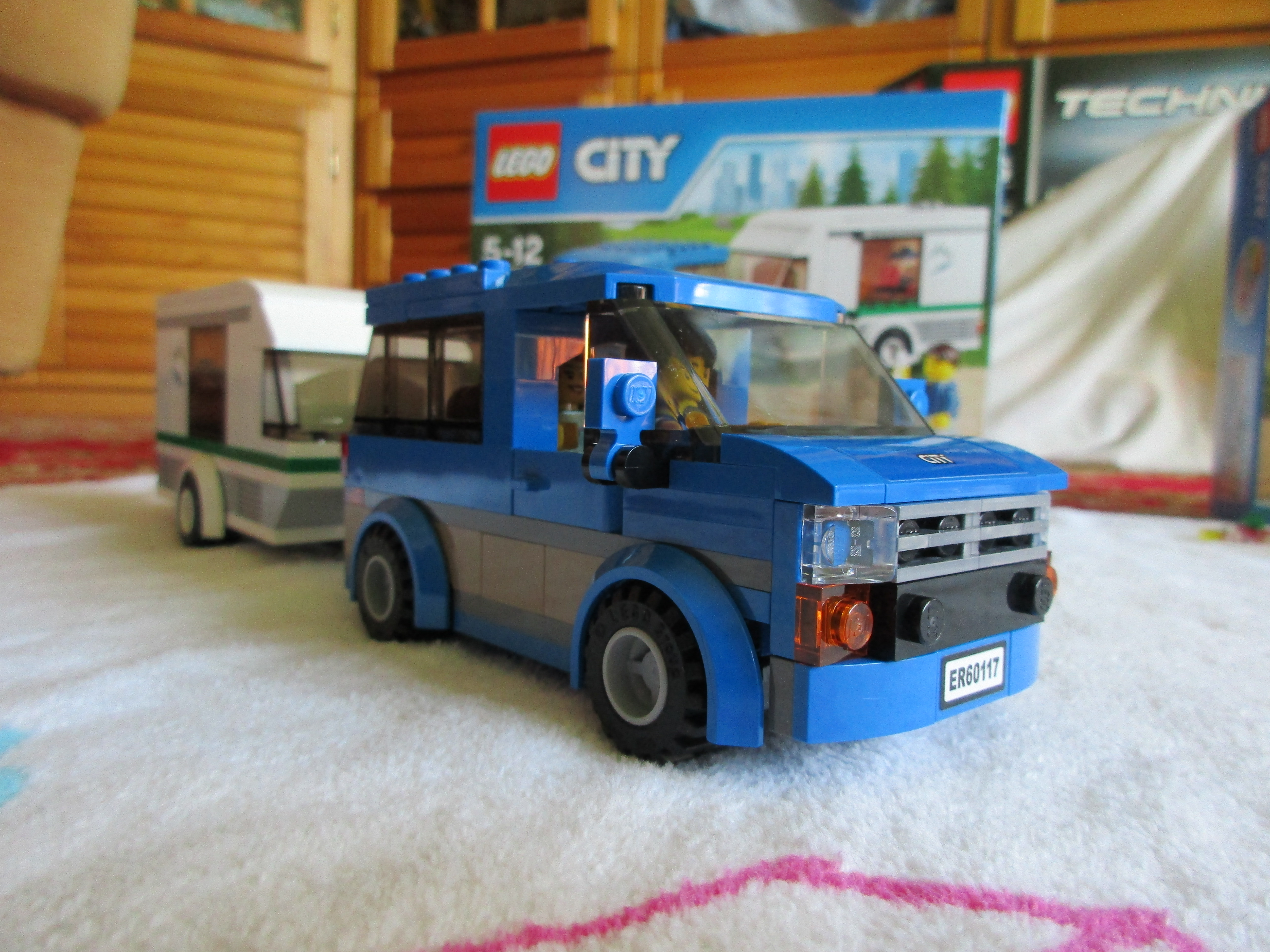 60117vanwithcaravan9.jpg