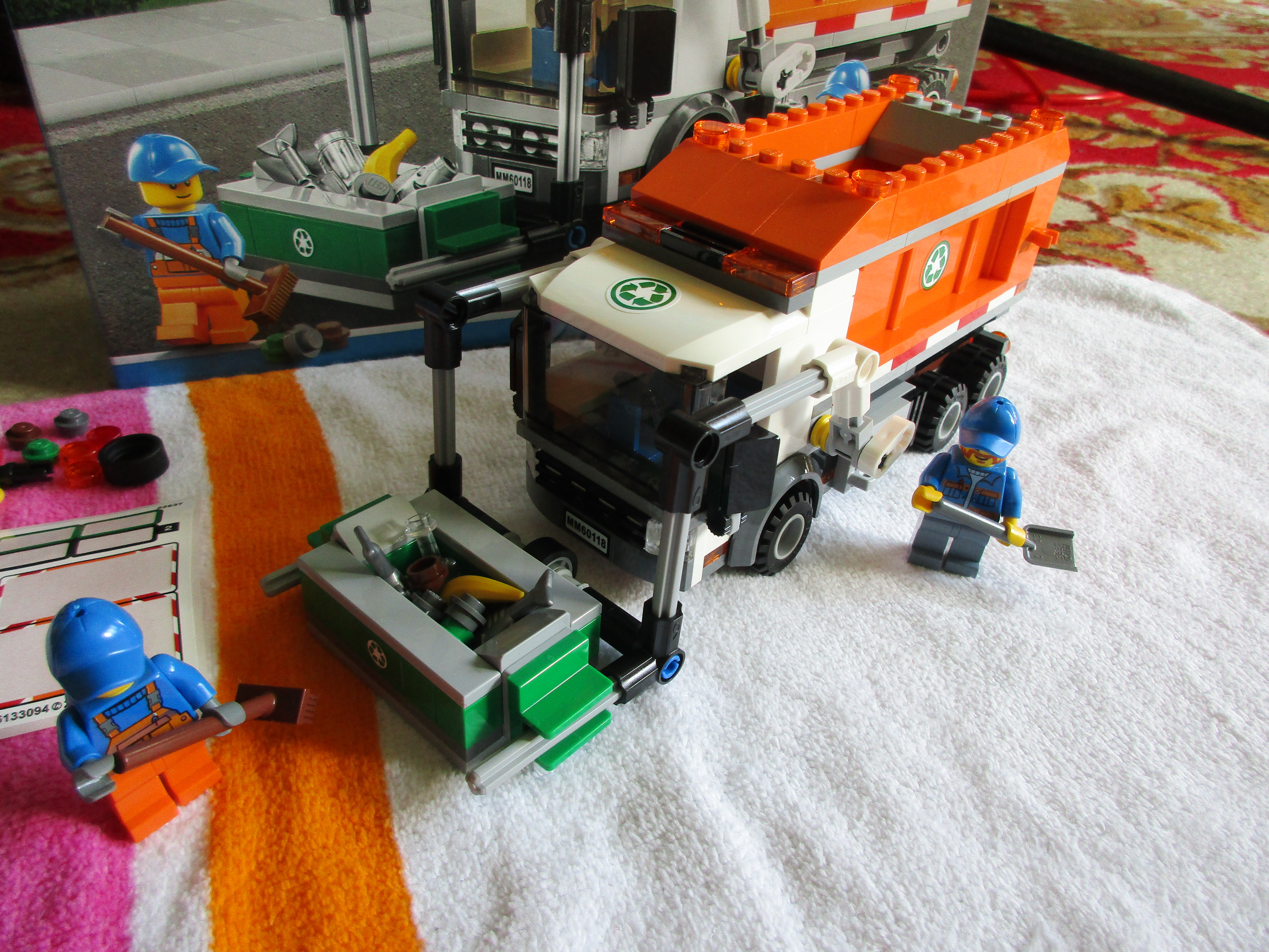 60118garbagetruck.jpg