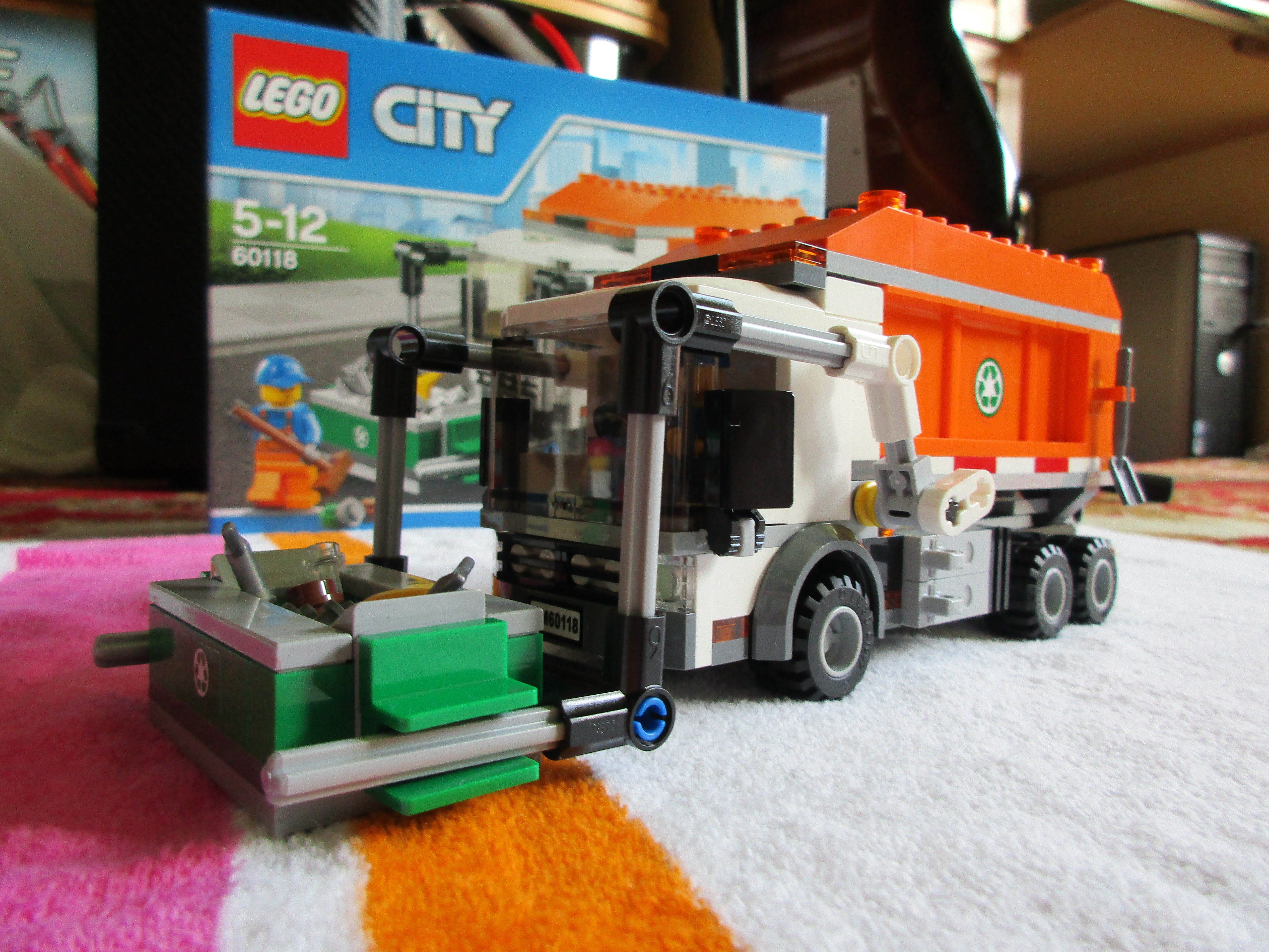 60118garbagetruck5.jpg