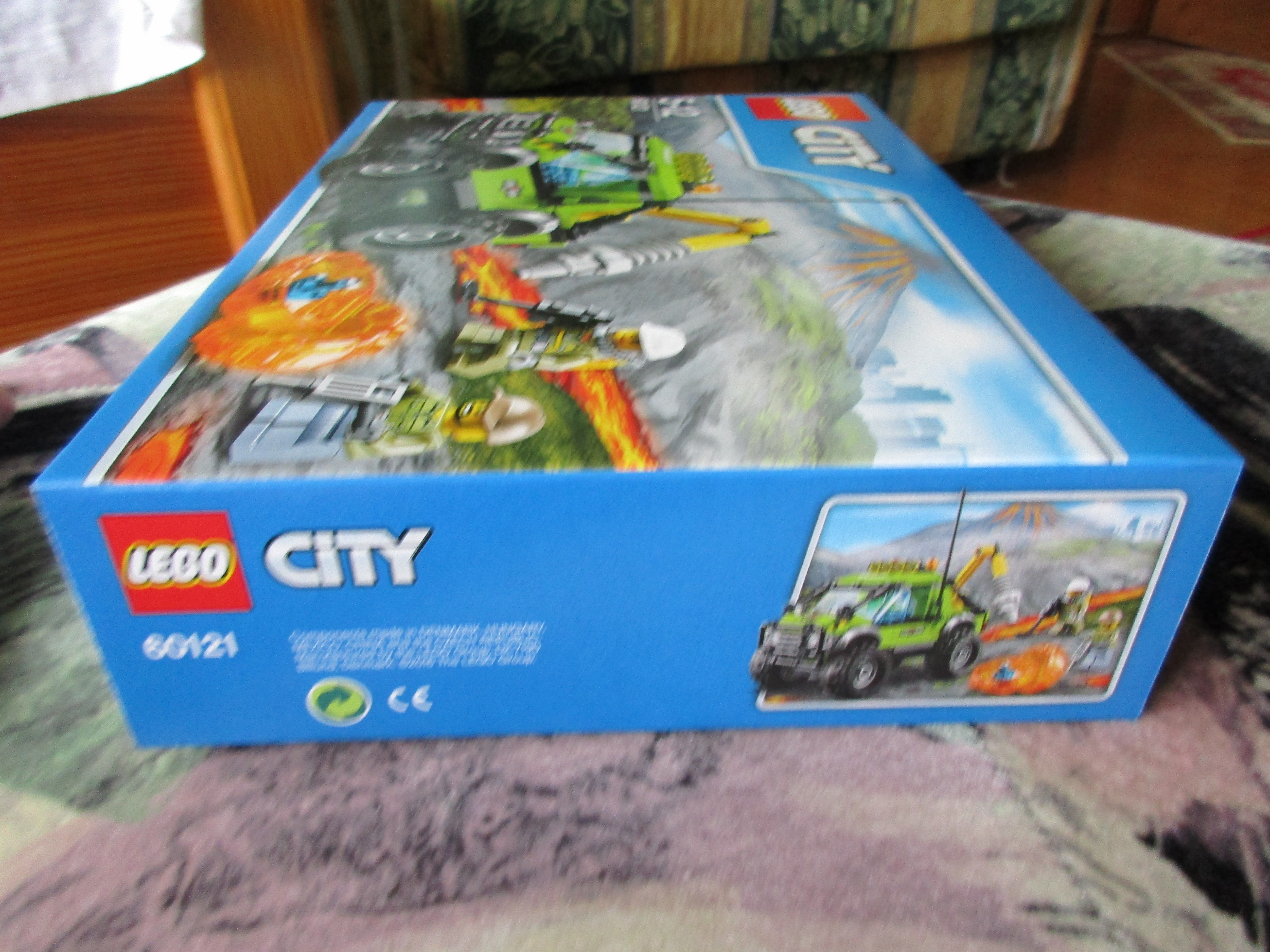 60121box8.jpg