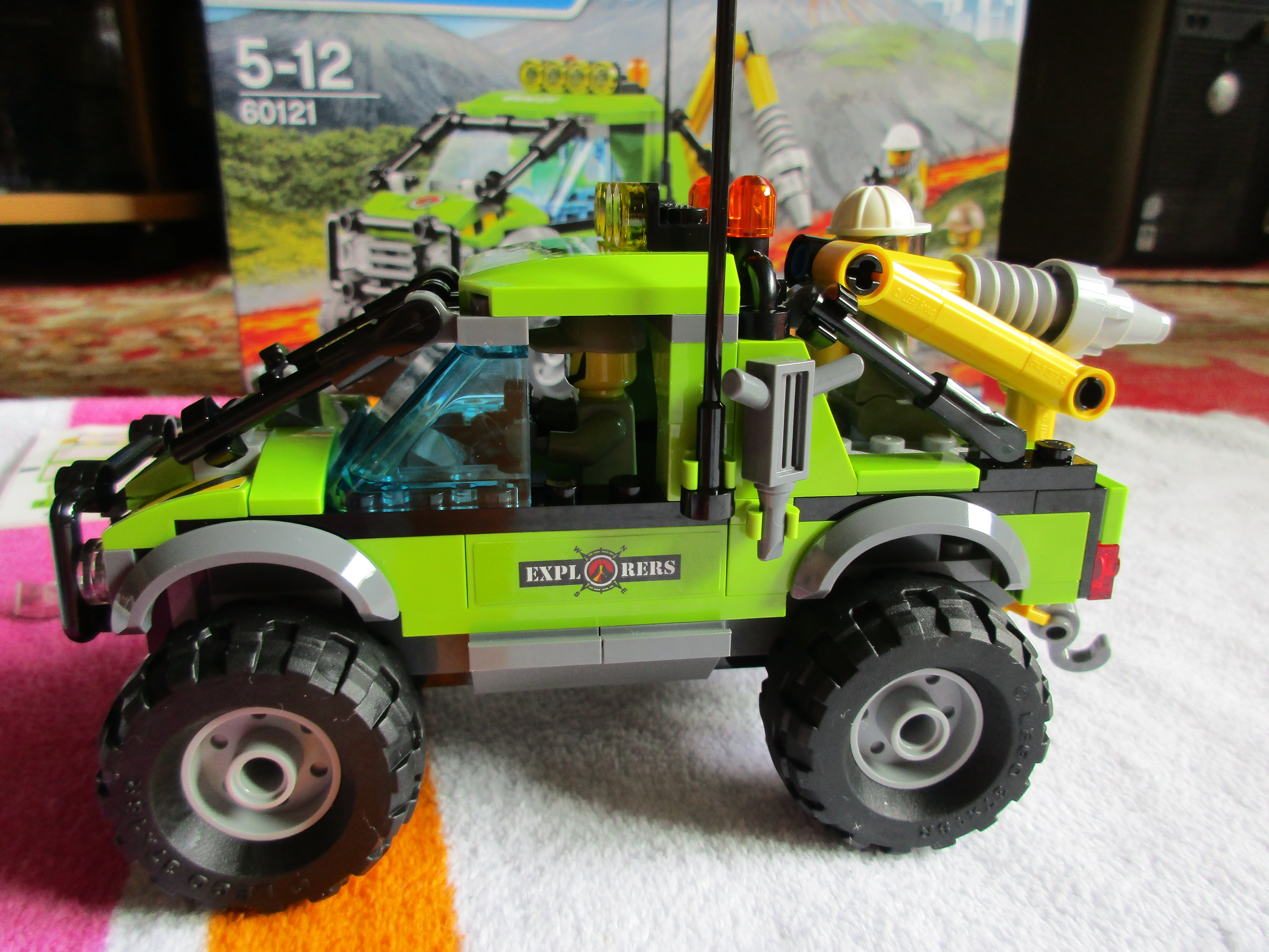 60121suv13.jpg
