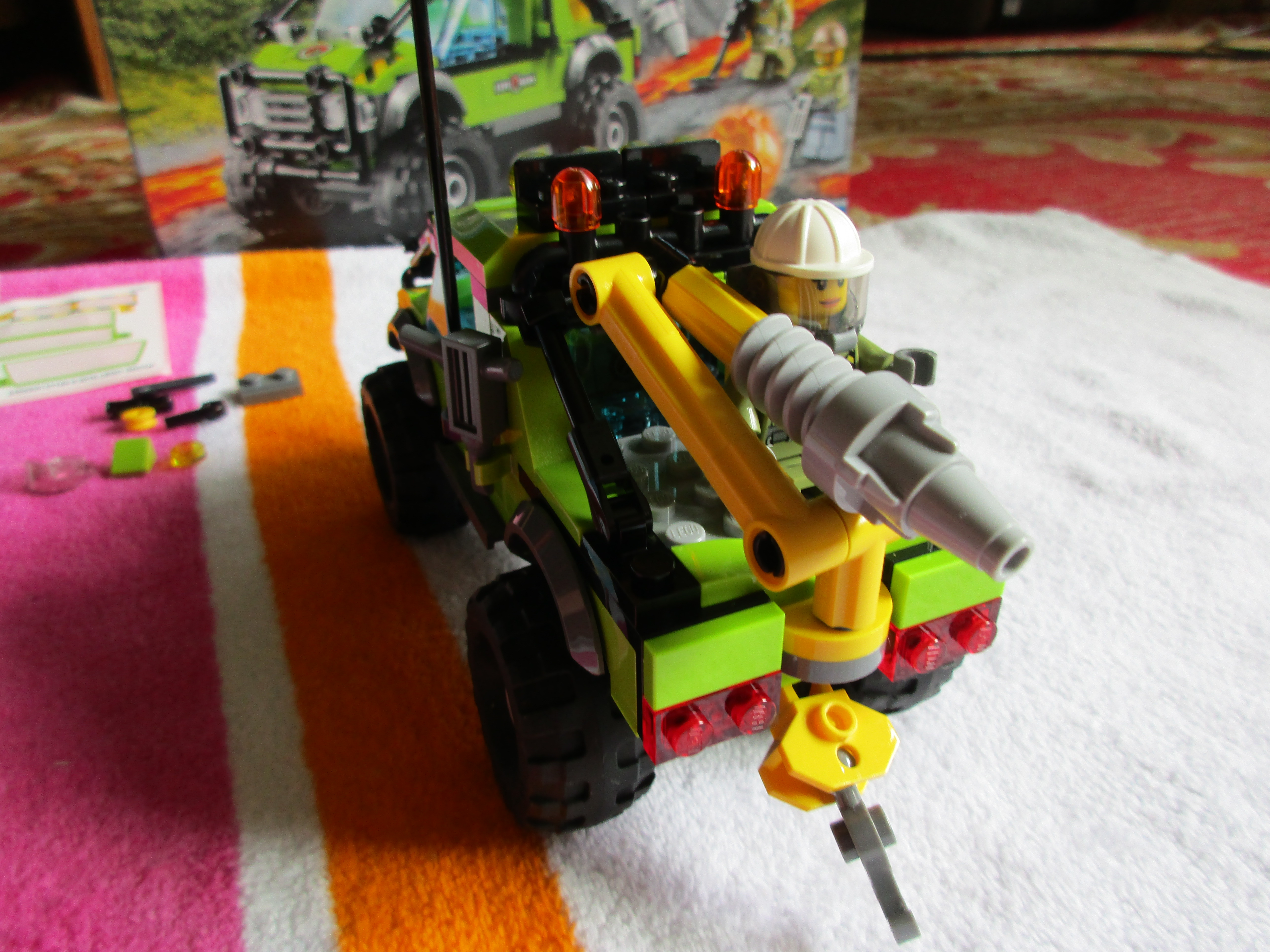 60121suv14.jpg