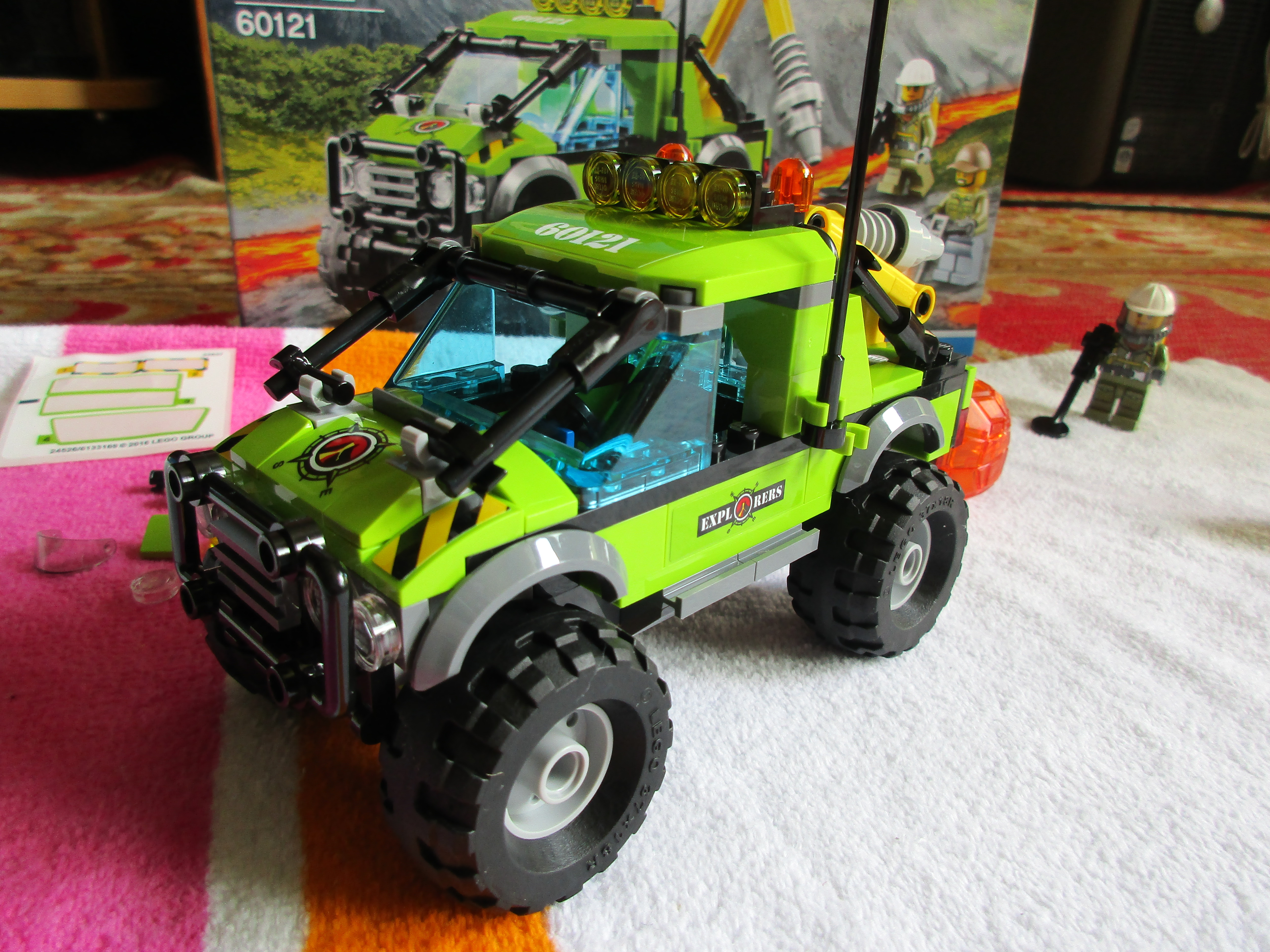 60121suv9.jpg