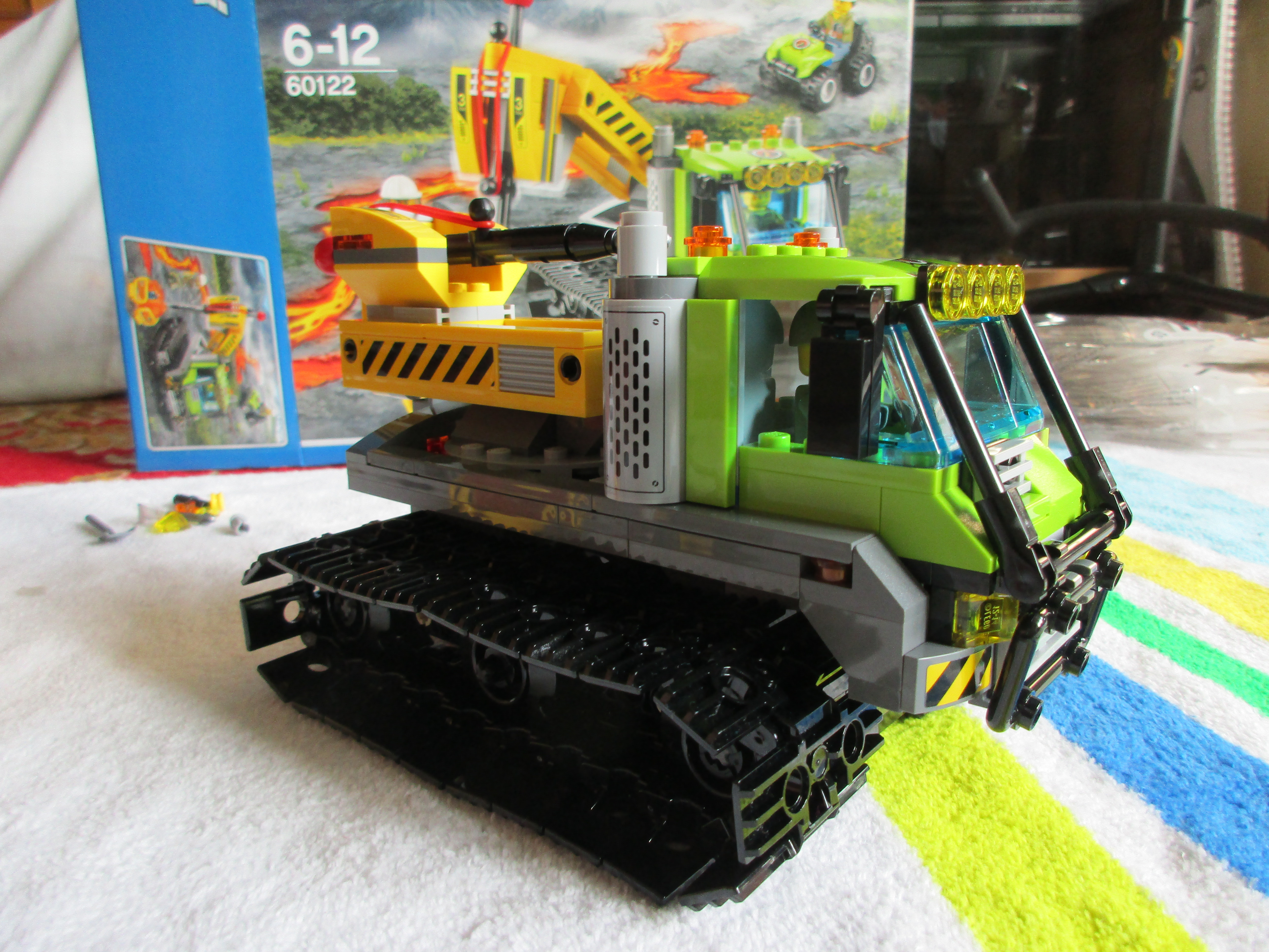 60122volcanocrawler10.jpg