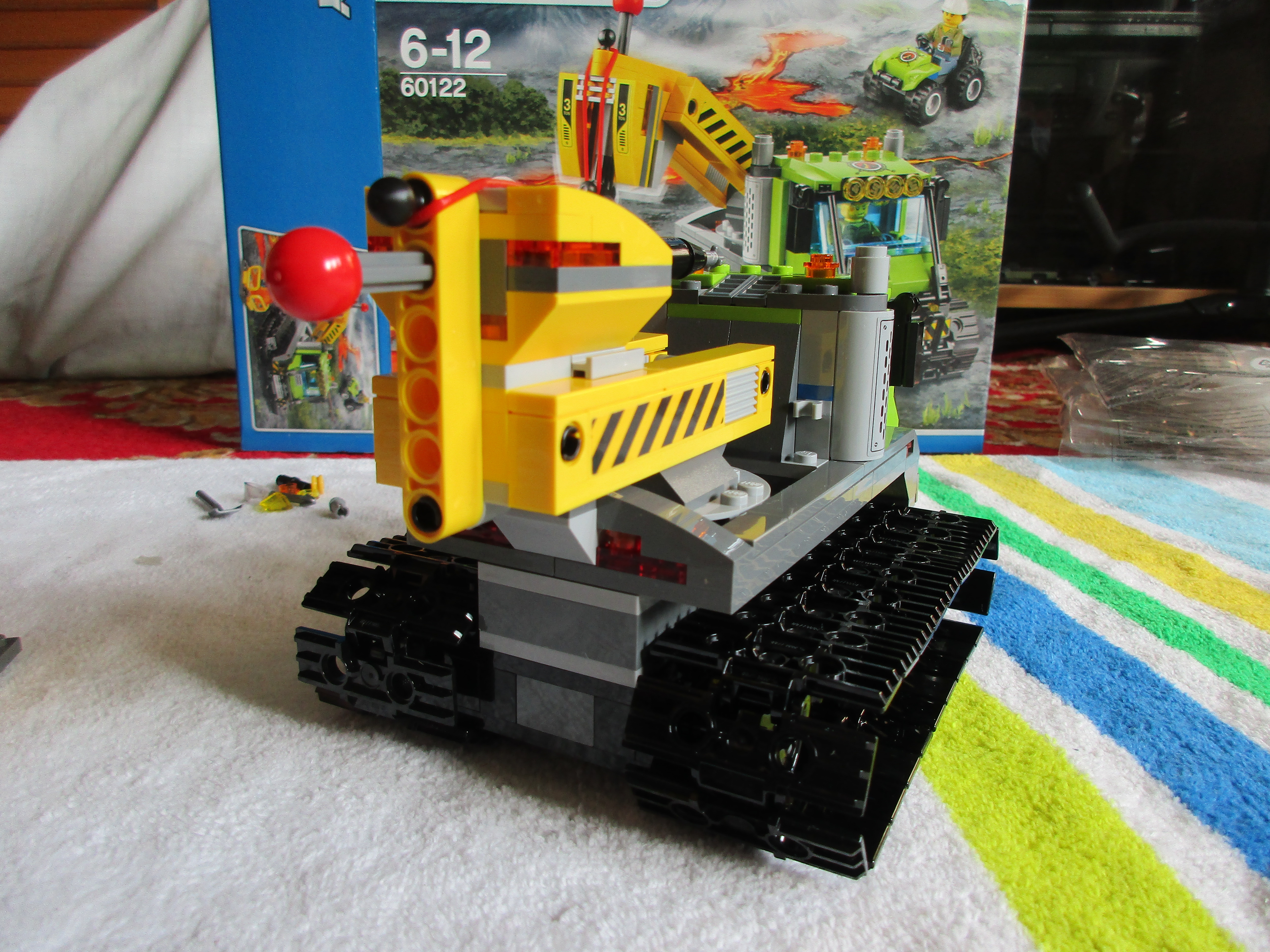 60122volcanocrawler12.jpg