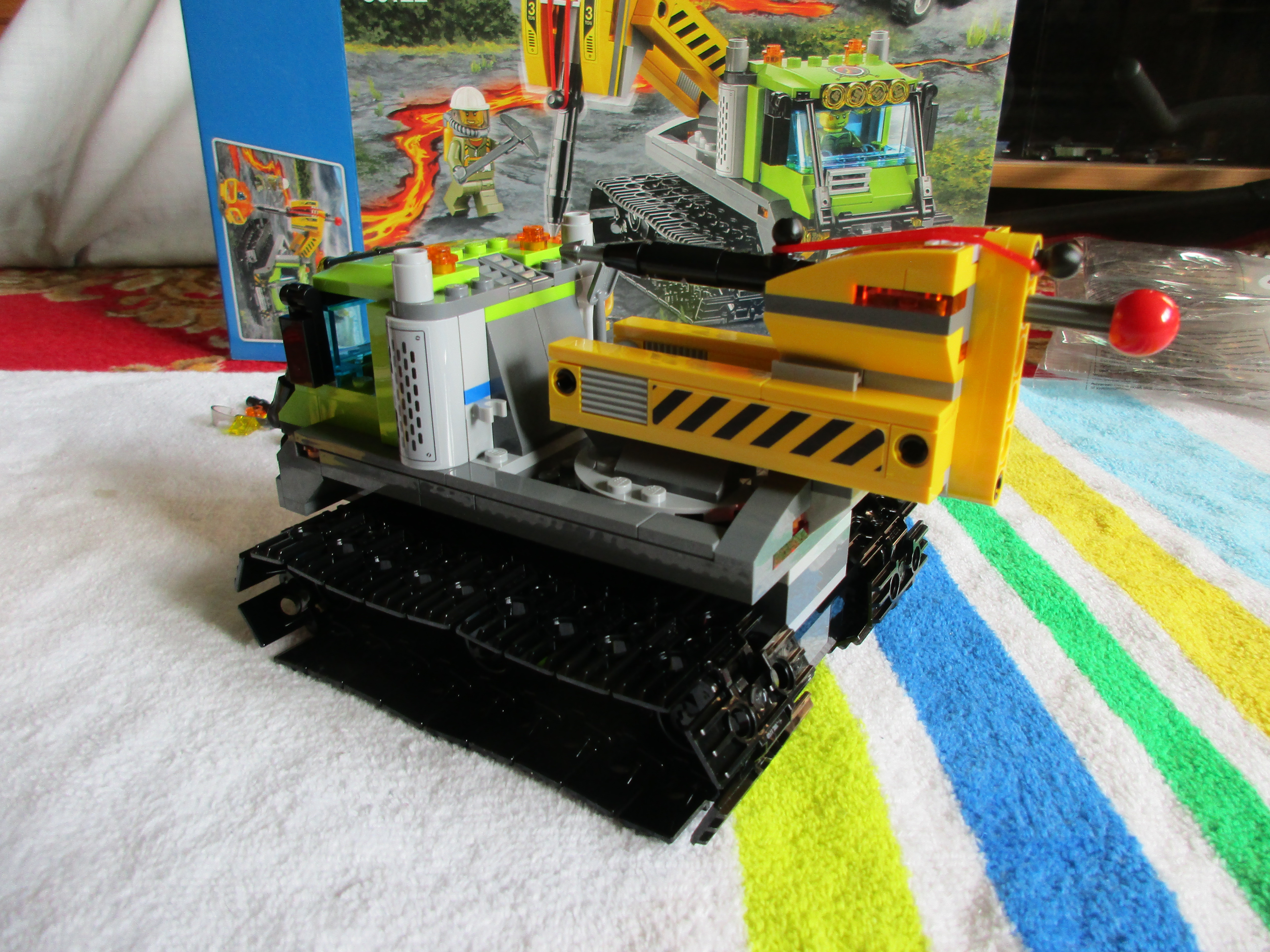 60122volcanocrawler15.jpg