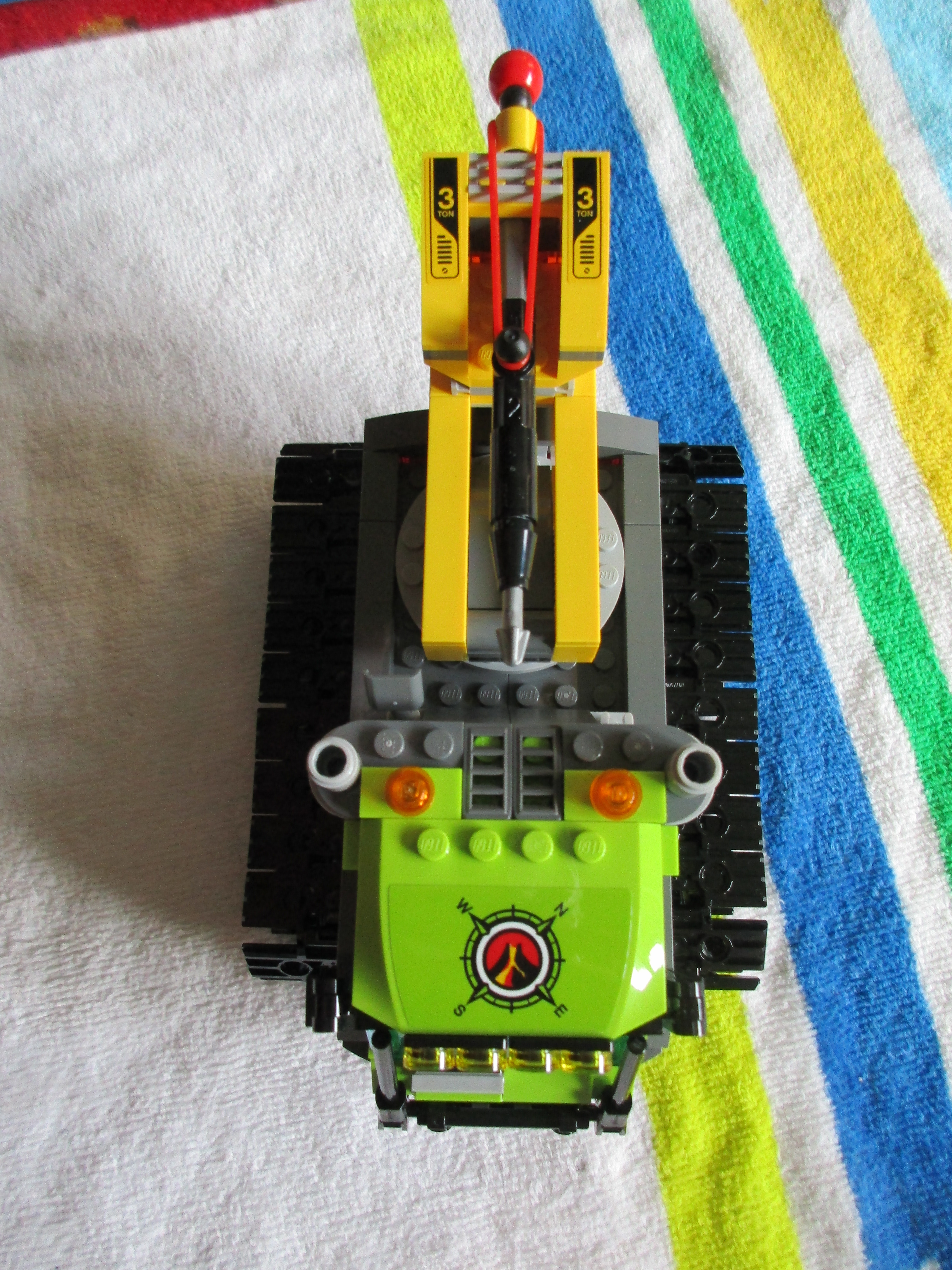 60122volcanocrawler18.jpg