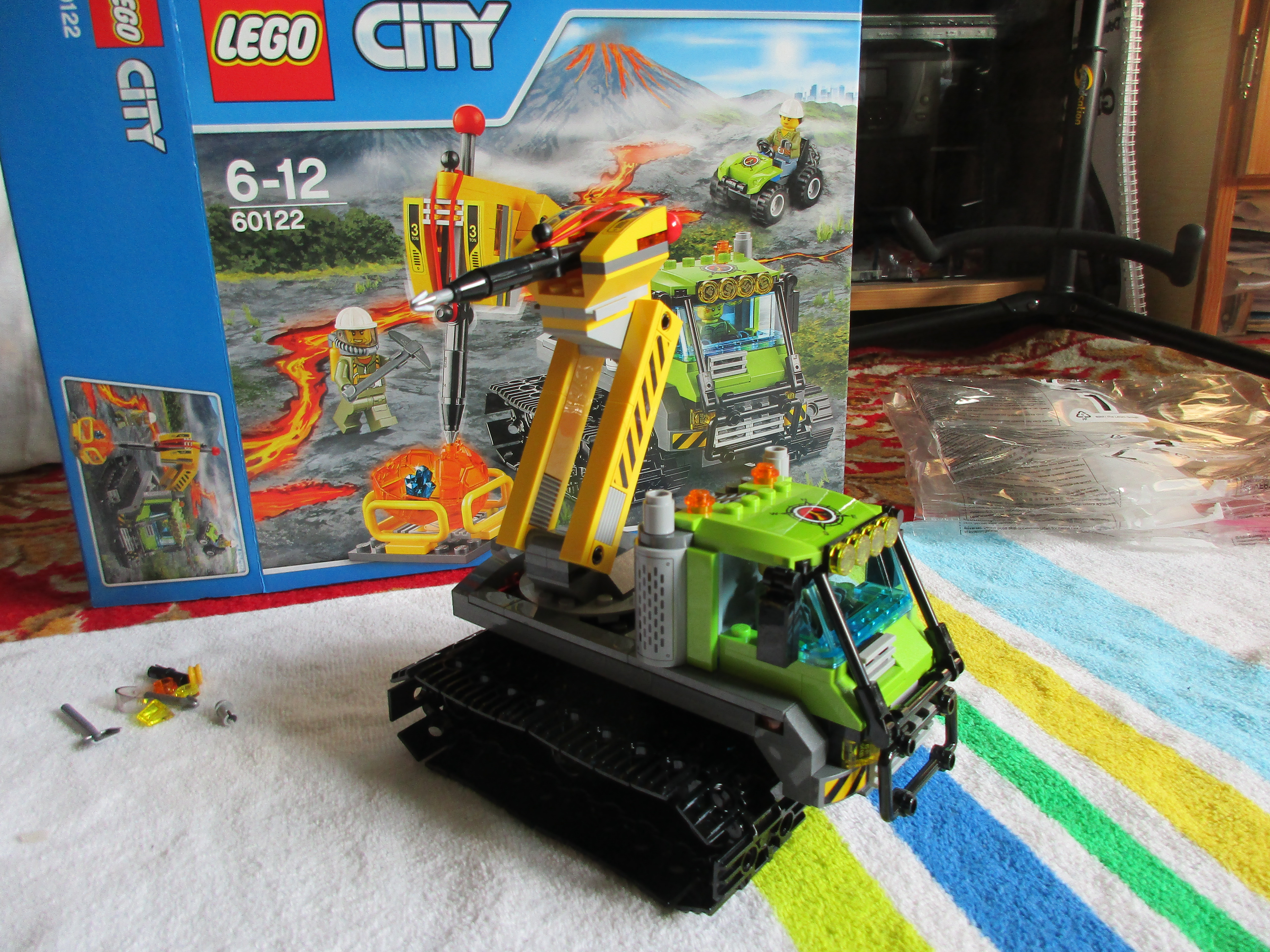 60122volcanocrawler2.jpg