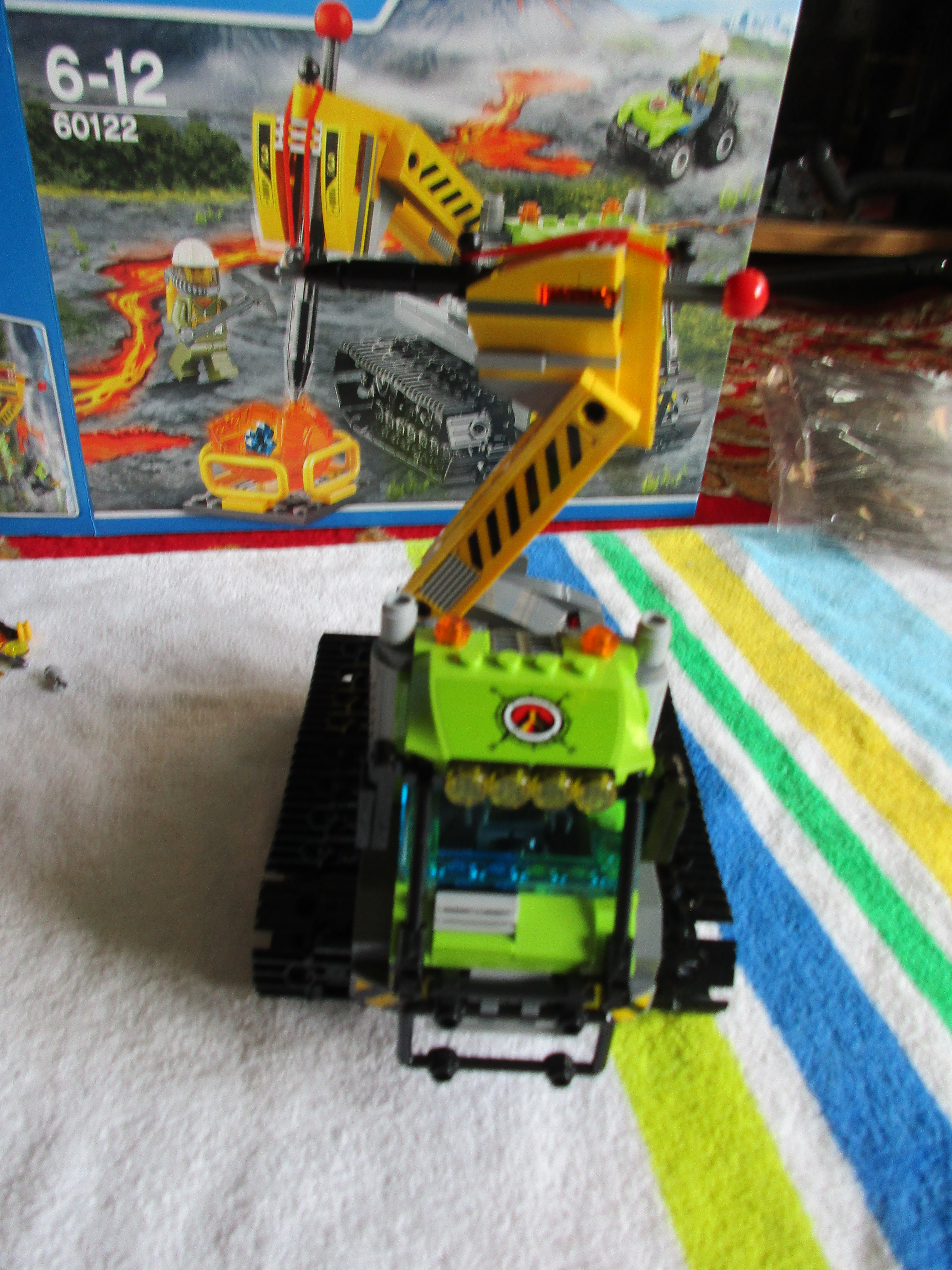 60122volcanocrawler3.jpg