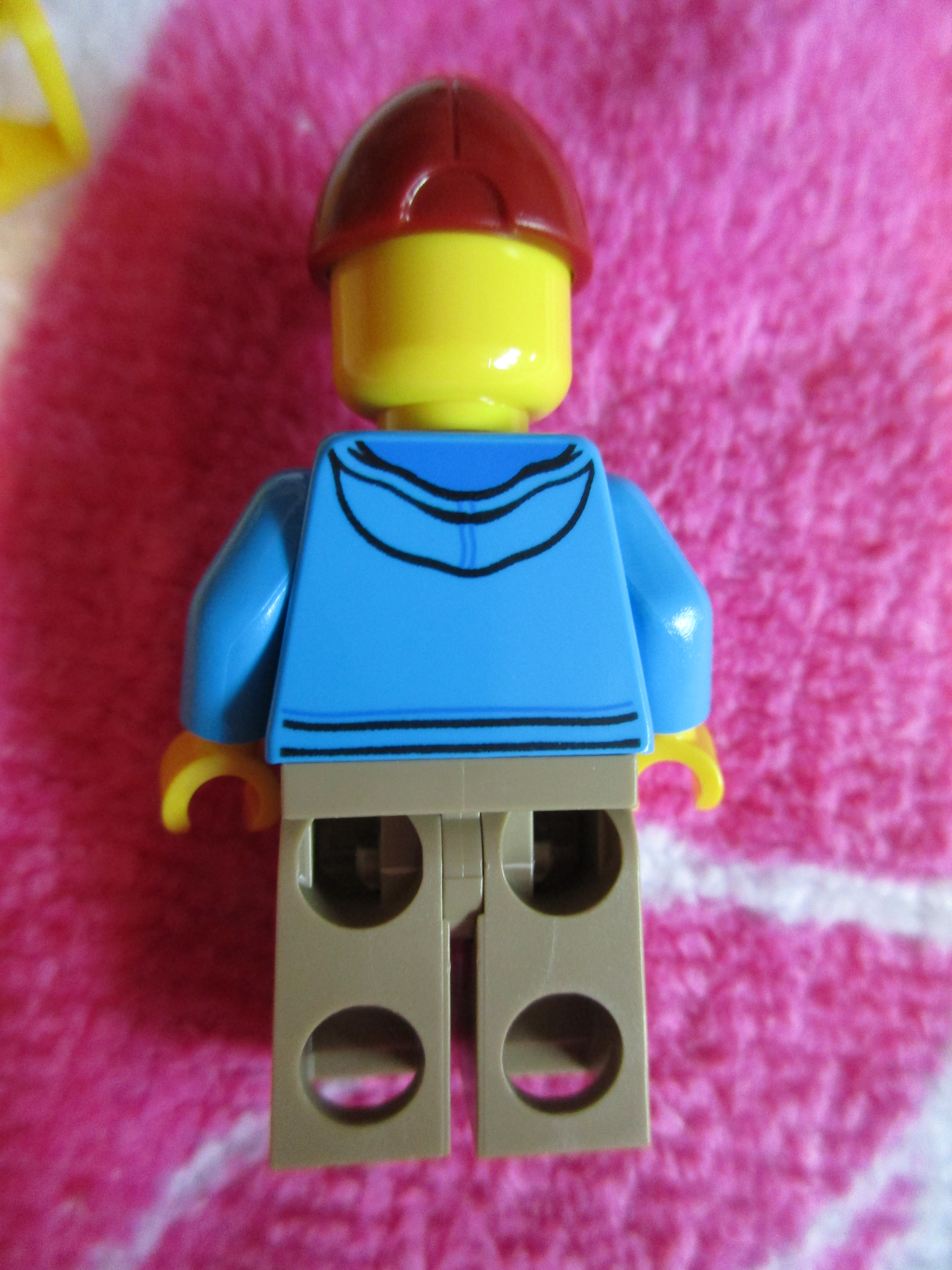 60147minifigure4.jpg