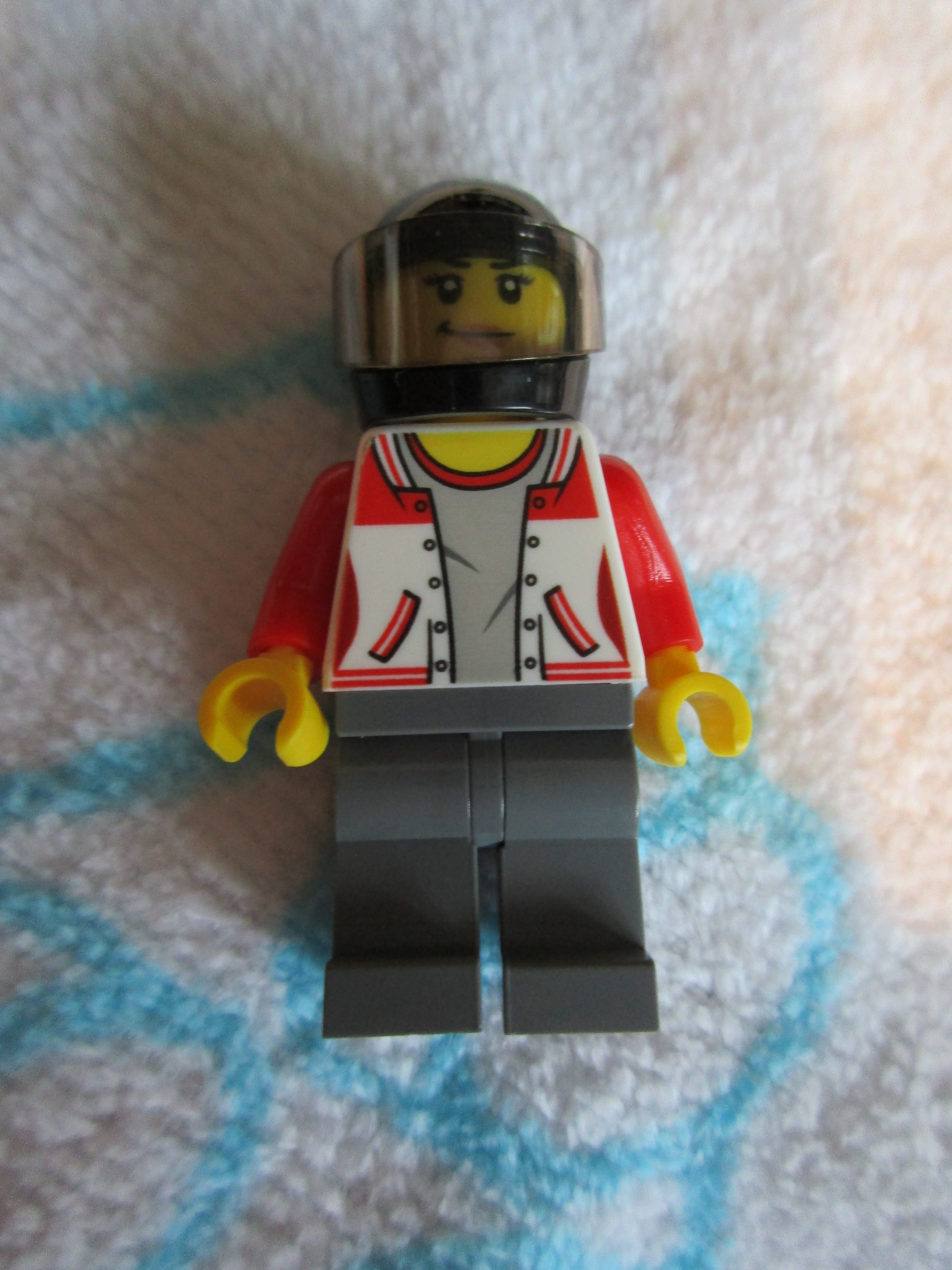60148minifigure3.jpg