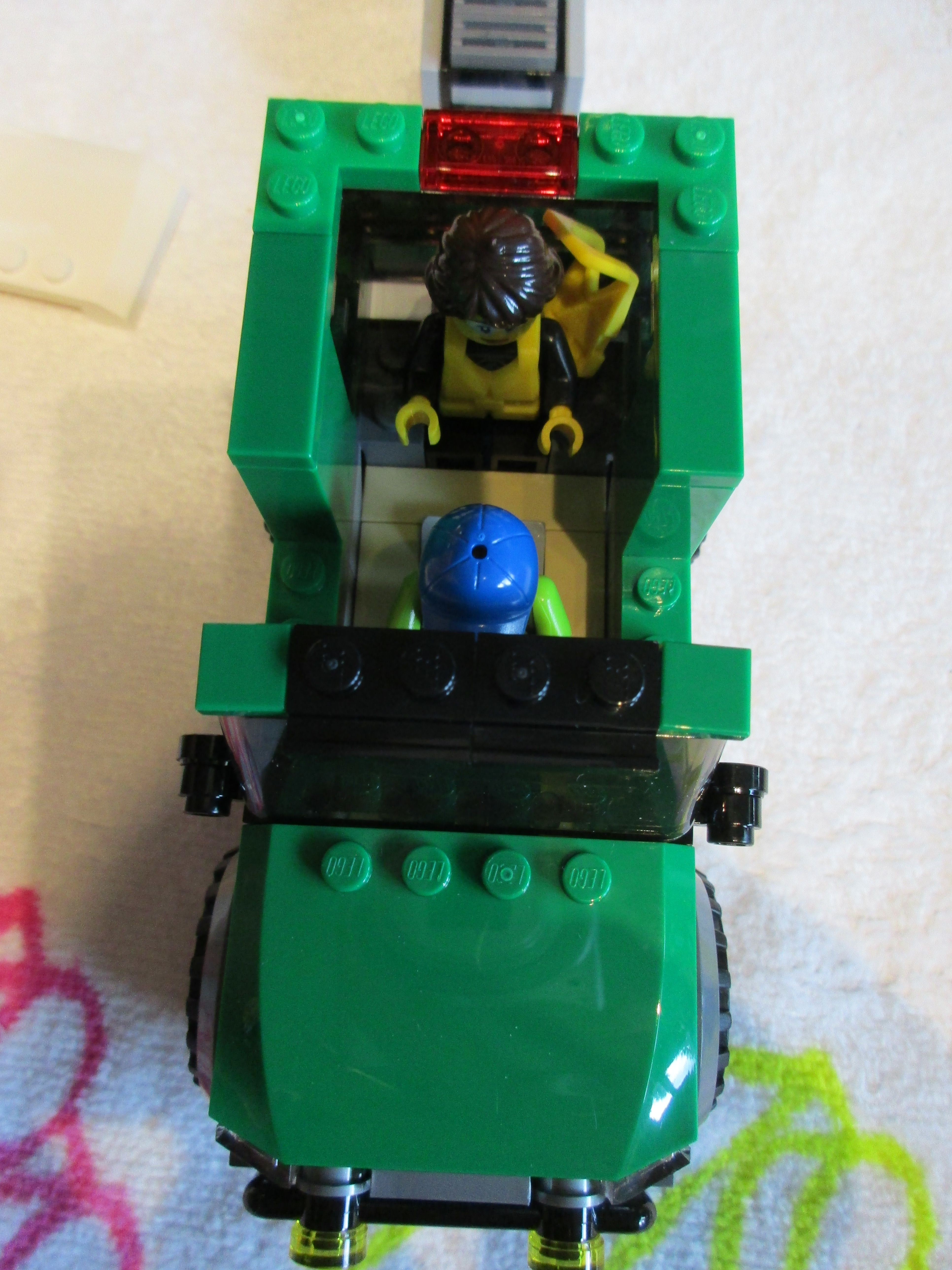 60149car2.jpg