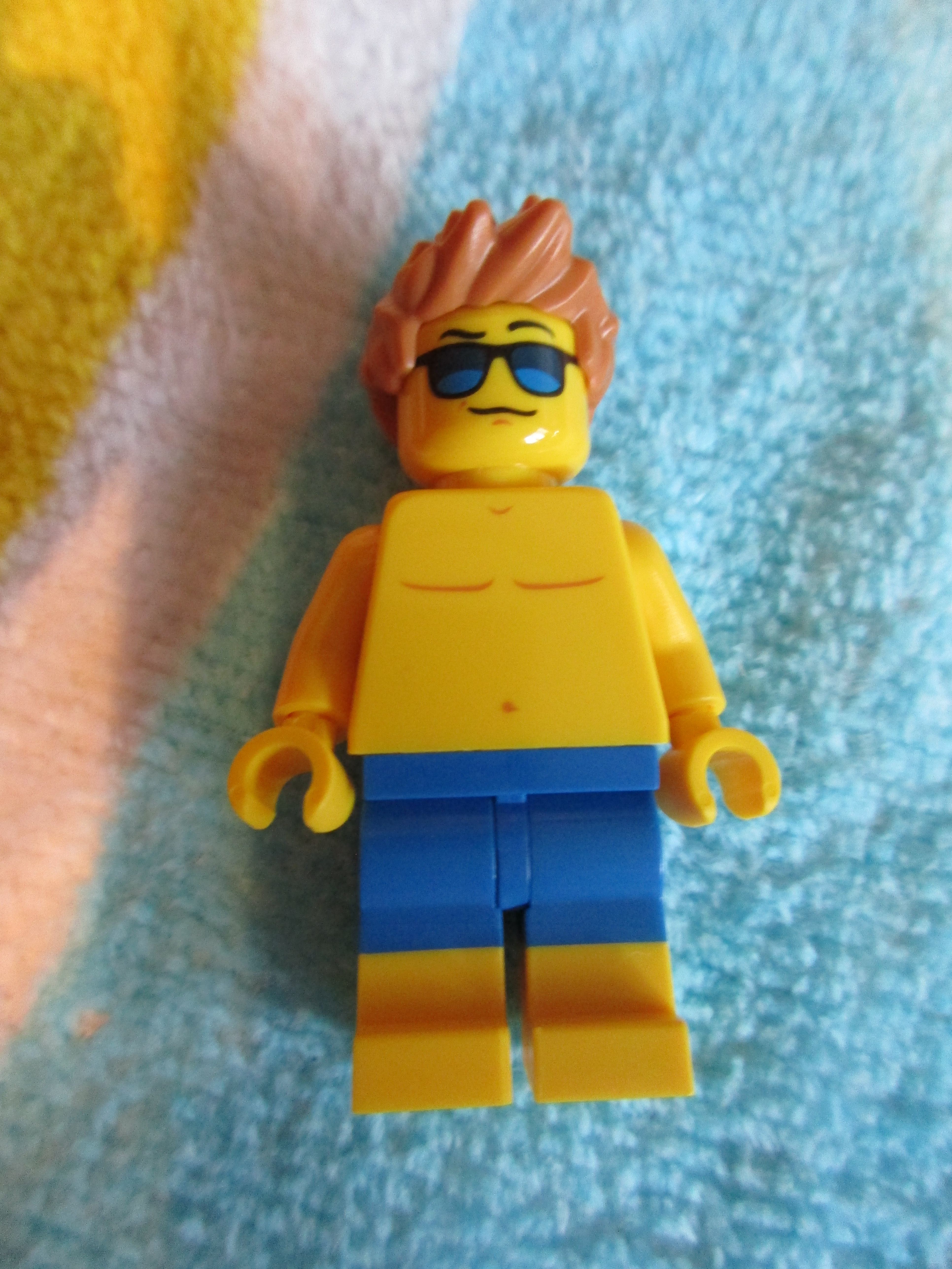 60153minifigure11.jpg