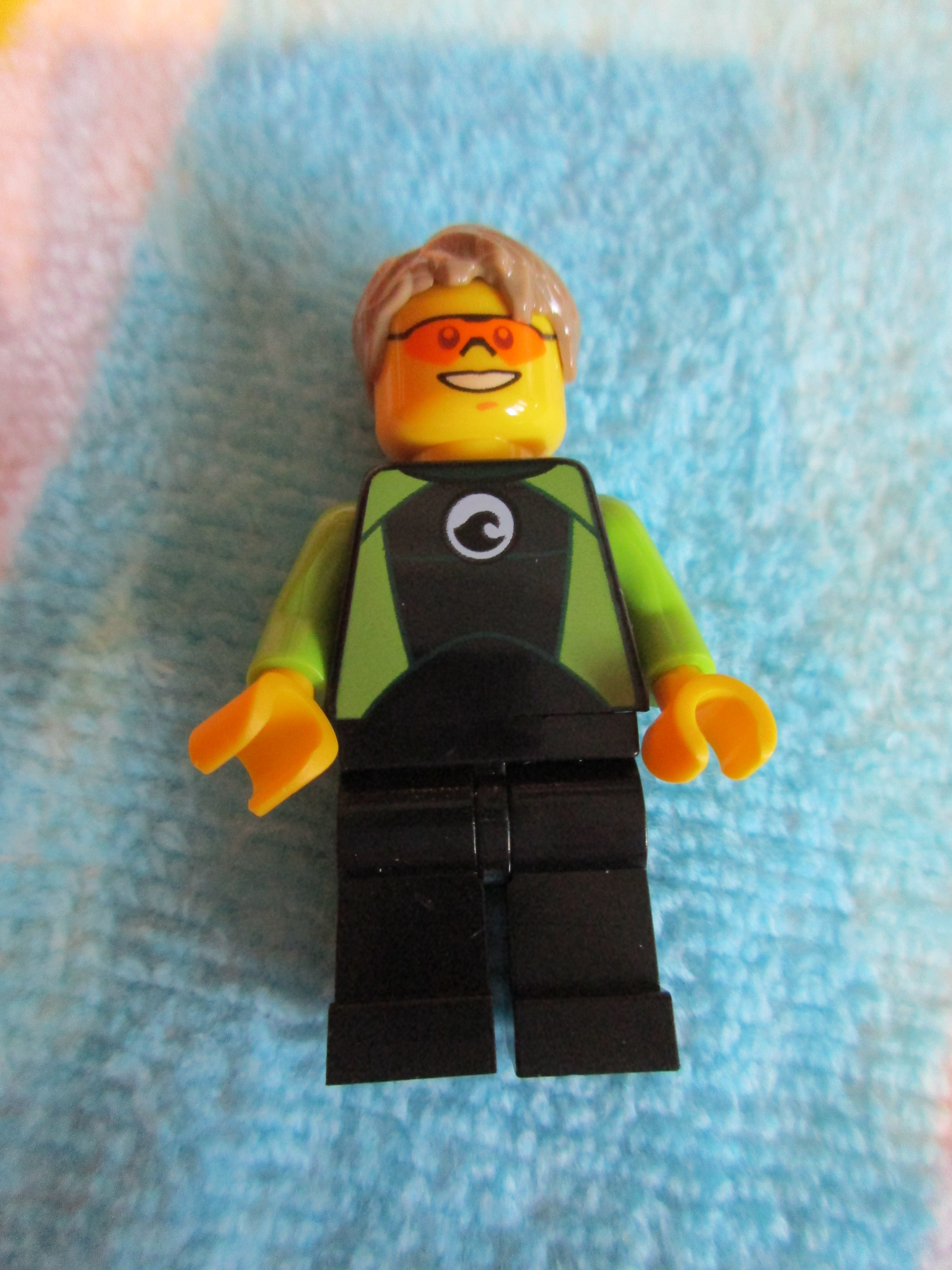 60153minifigure15.jpg