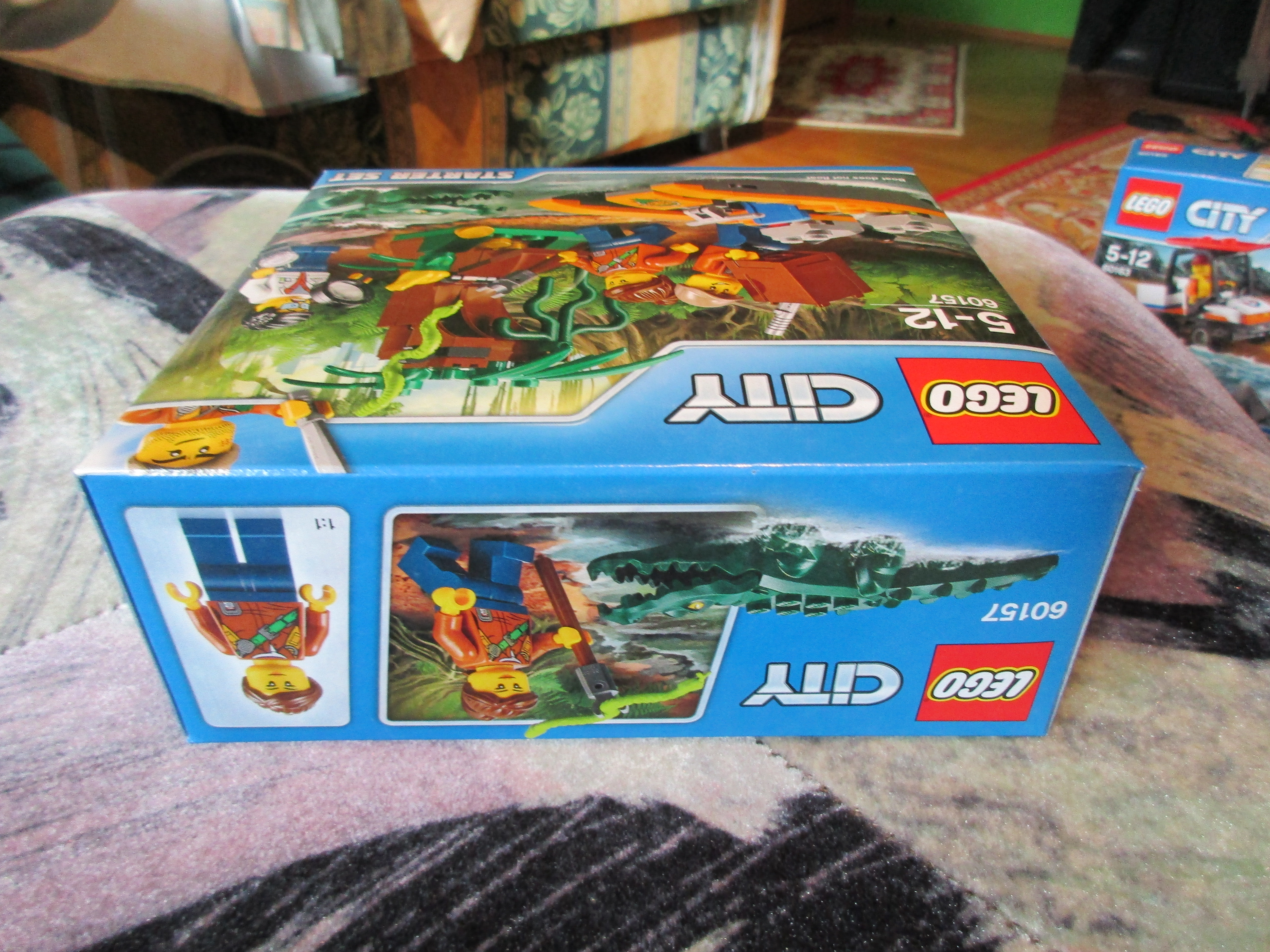60157box8.jpg