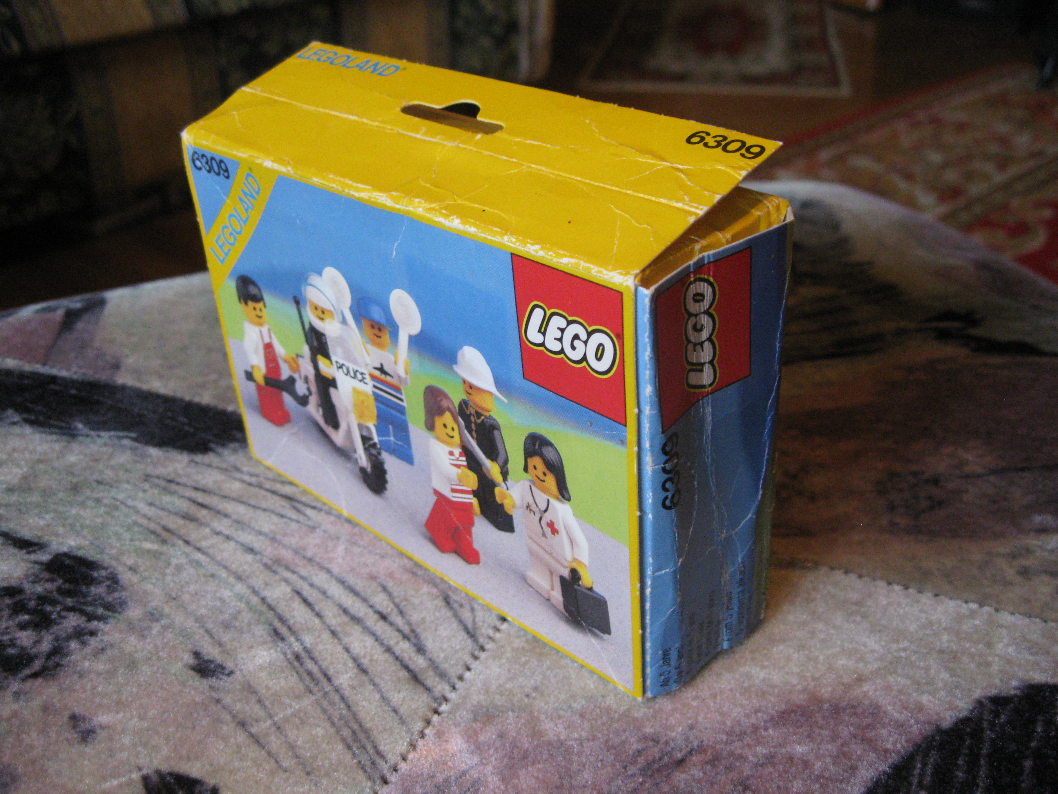 6309box16.jpg