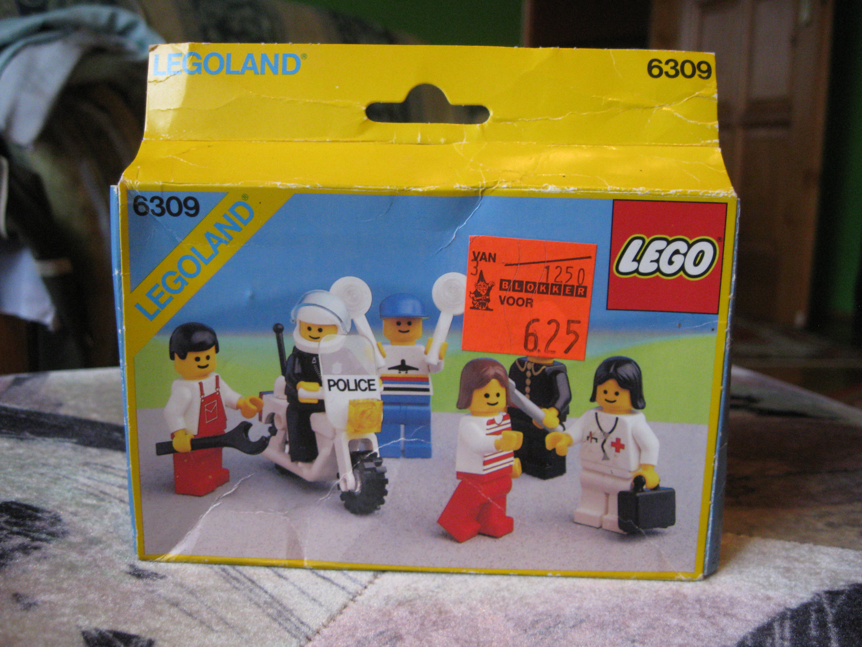 6309box3.jpg