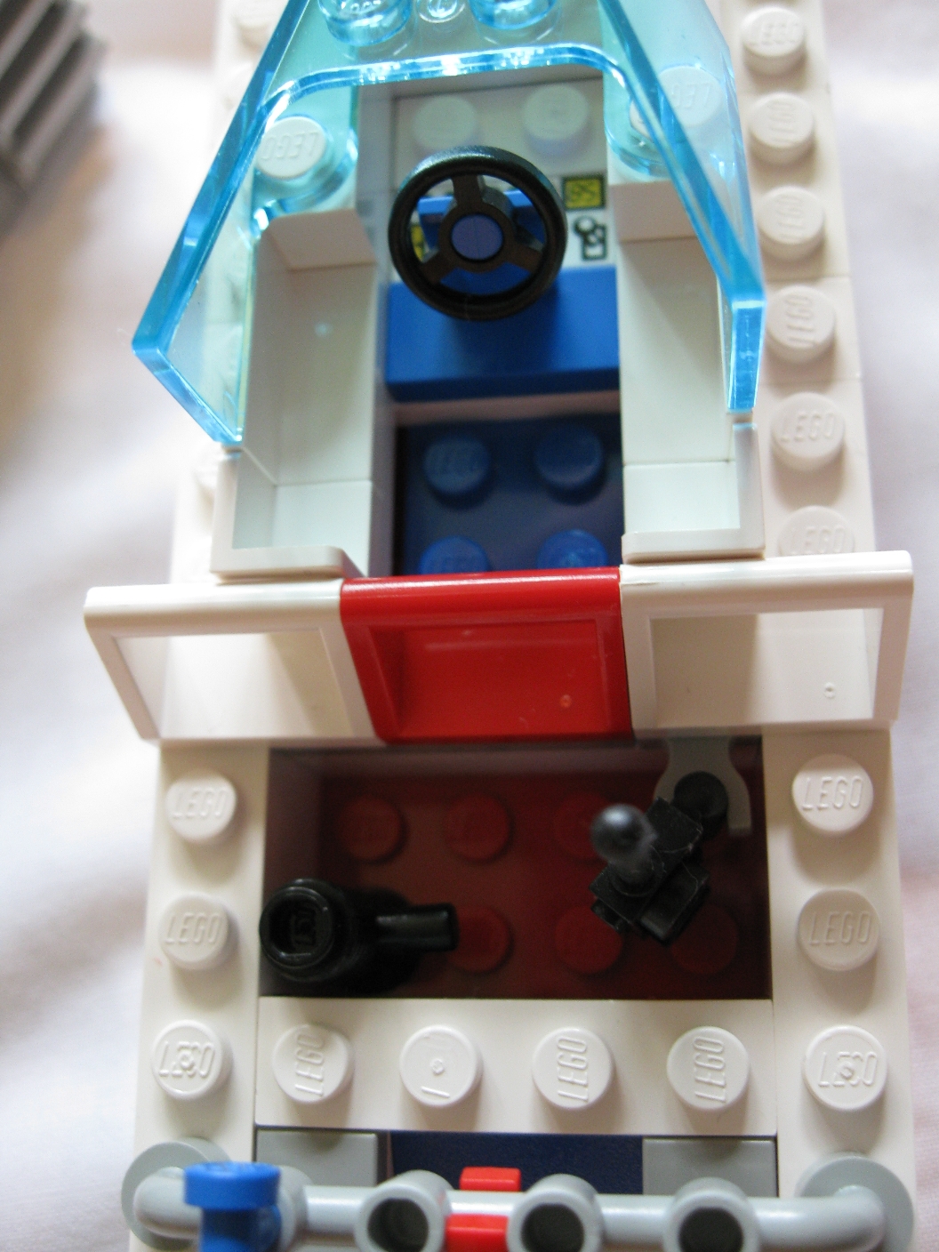 6338shipclose4.jpg