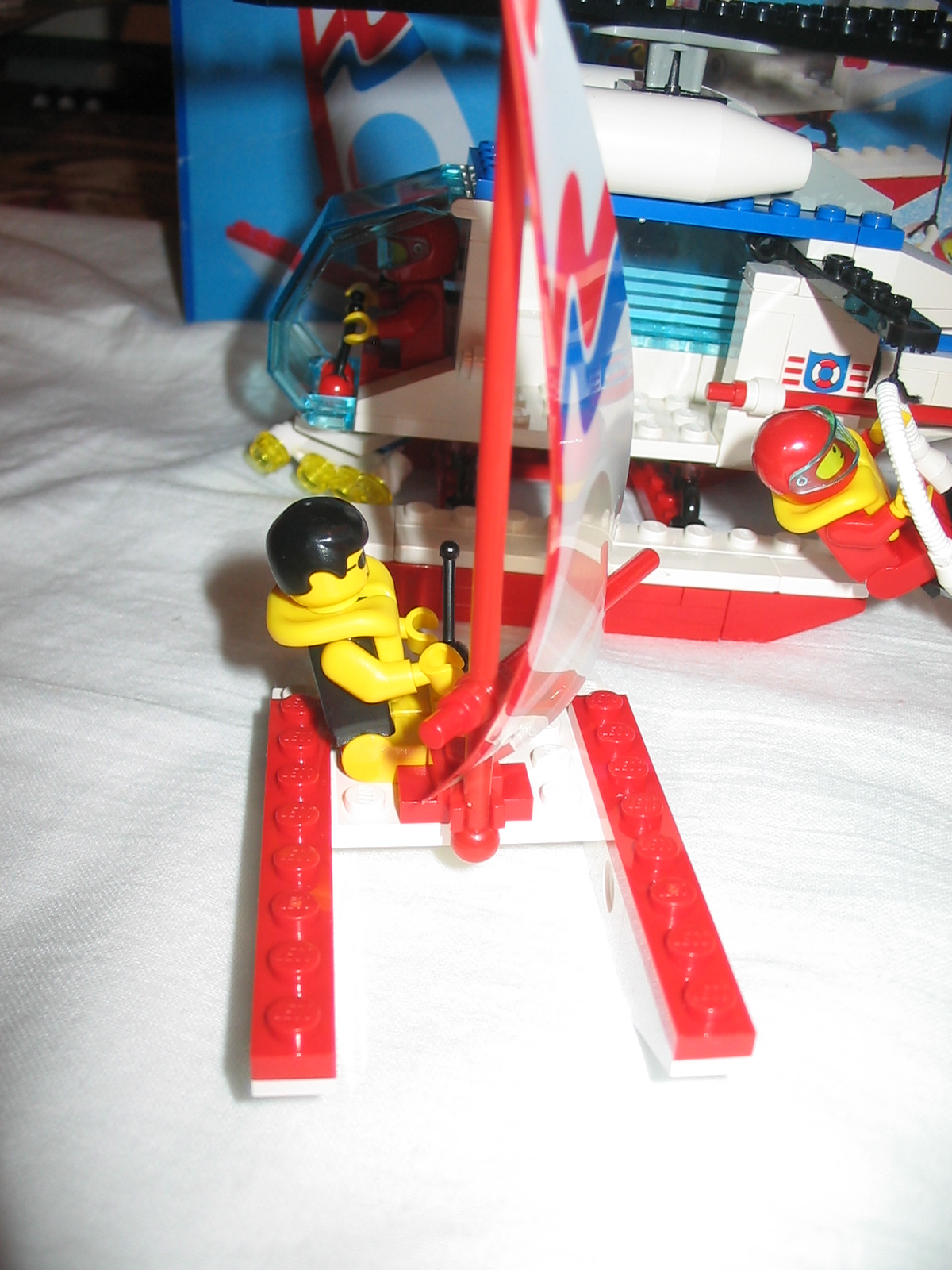 6342boatfront.jpg