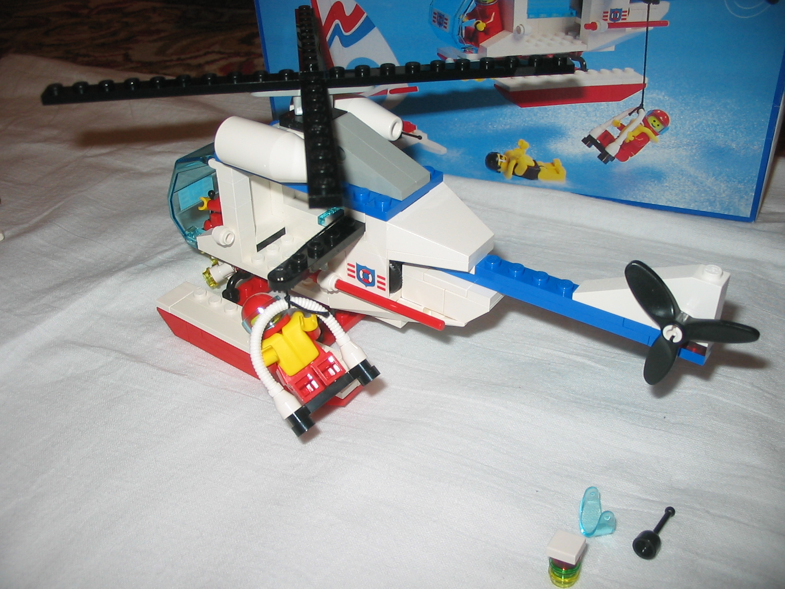 6342helicopterside.jpg