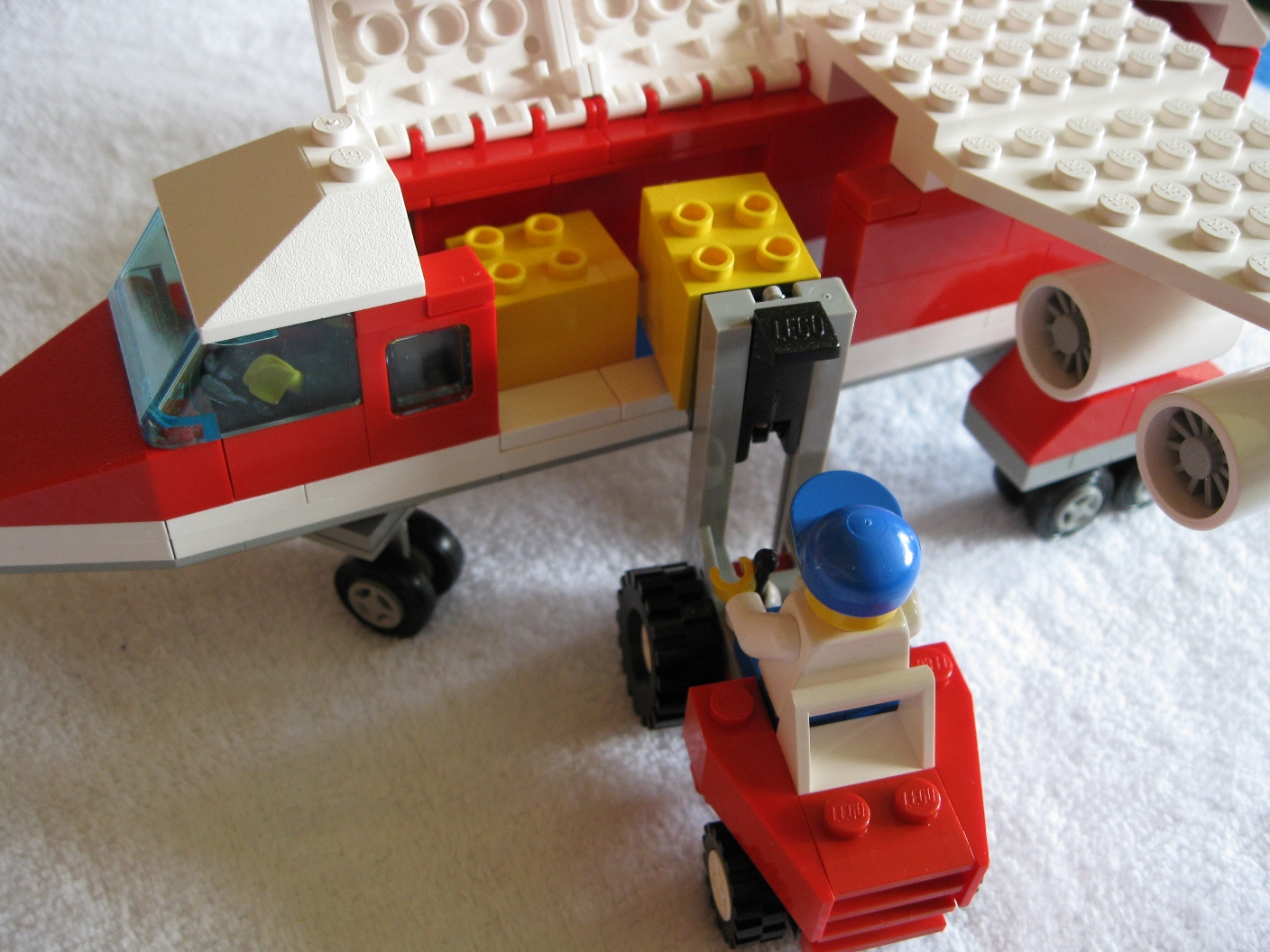 6375planepacking4.jpg