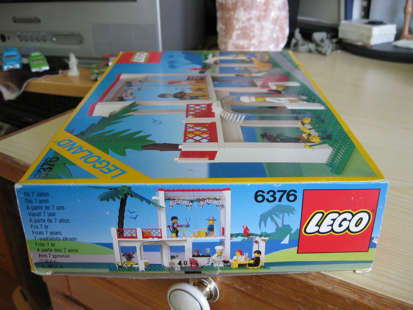 6376box5.jpg