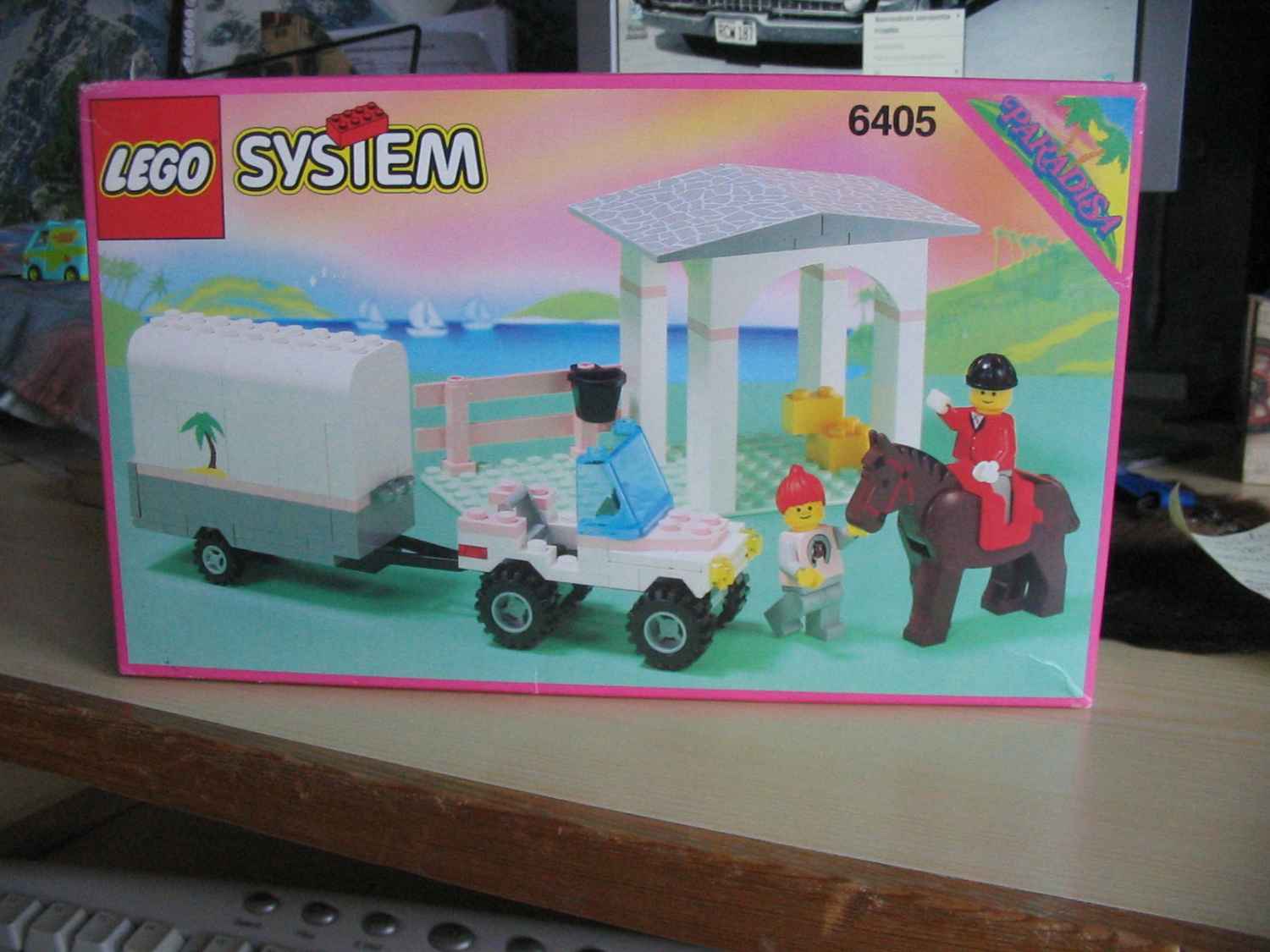 6405box.jpg